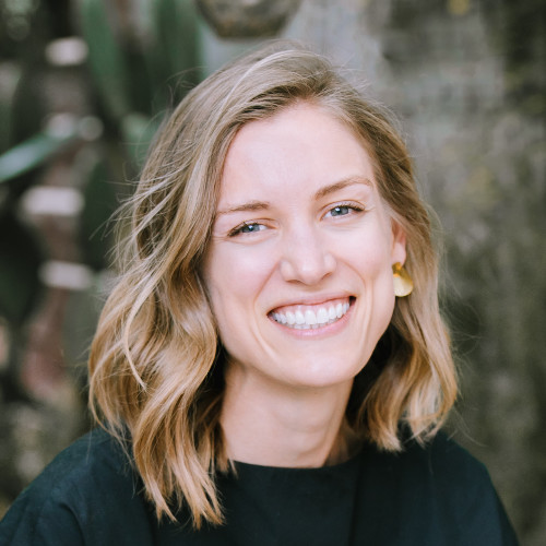 Julia DeWahl