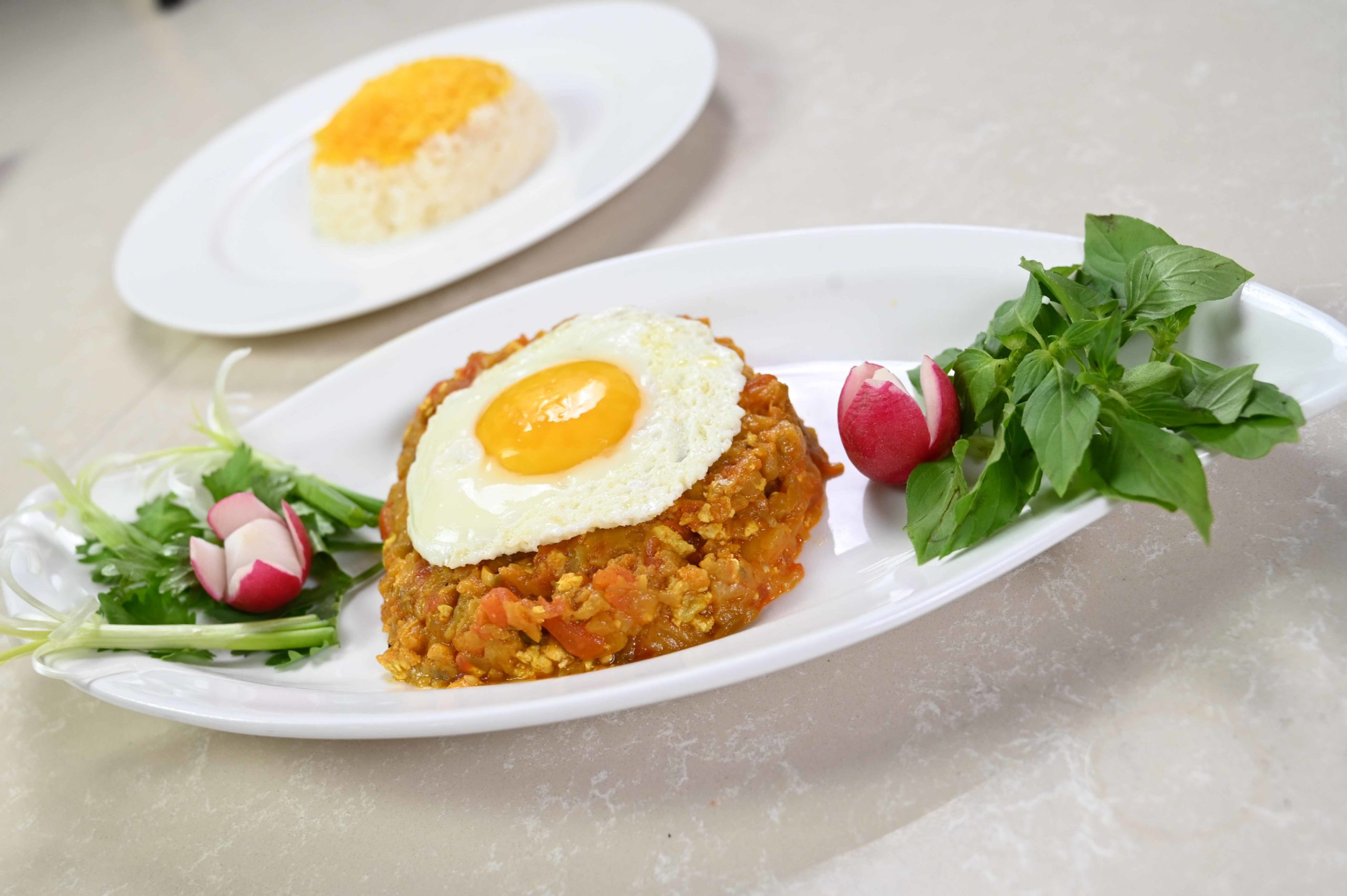 Mirza Ghasemi With Saffron Rice