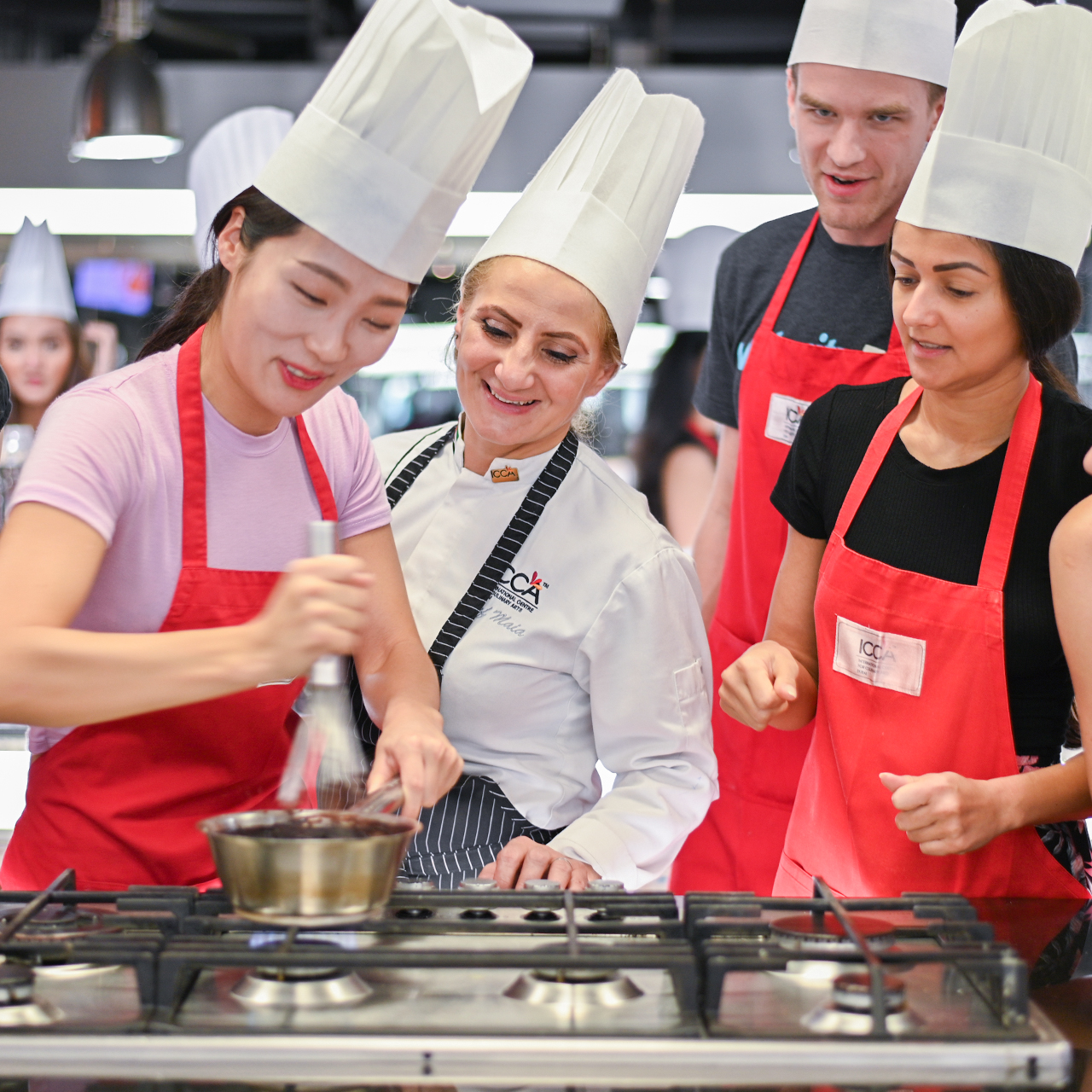 Top Baking Classes in Dubai For Amateurs Cake Baking And Patisserie