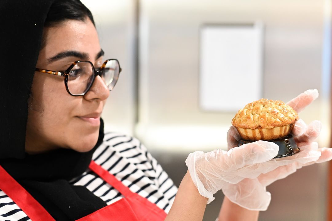 Top Baking Classes in Dubai For Amateurs Cake Baking And Patisserie