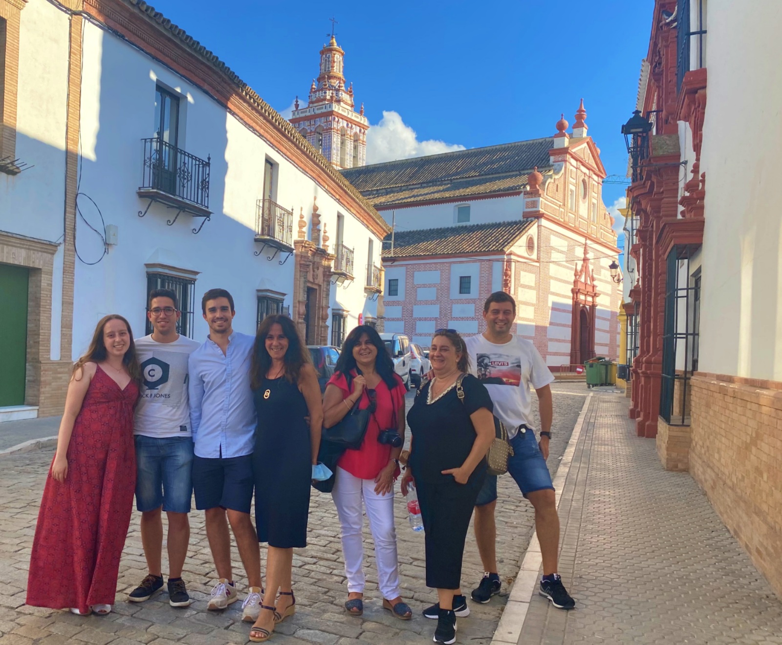 El eco que les habla de Fuentes de Andalucía