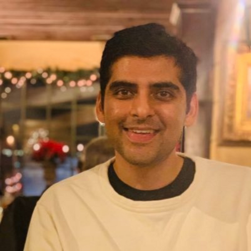 Avish Bhama, Chief Executive Officer at Klinic