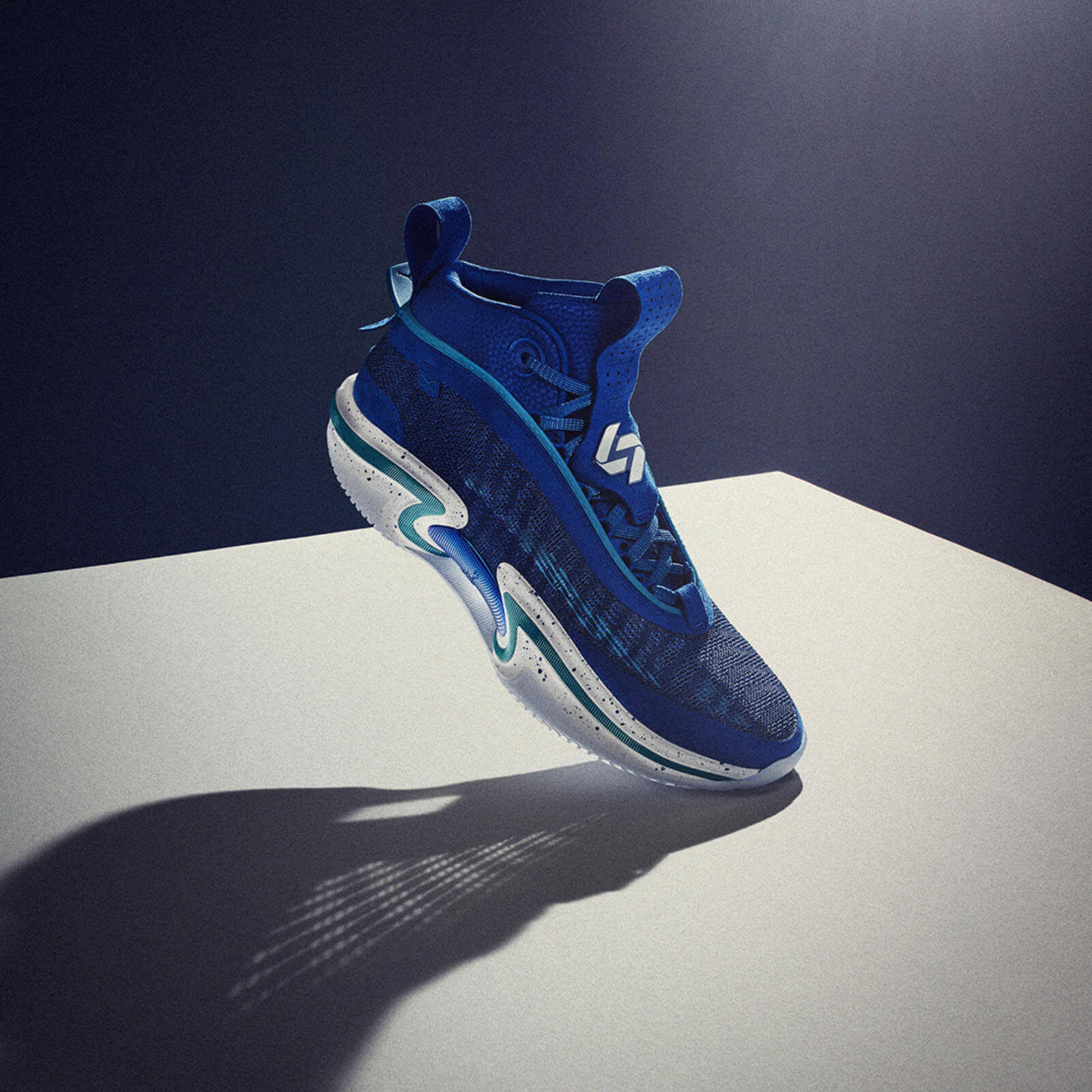 Nike Air Jordan XXXVI 36 - Global Game - Luka Doncic - blue white