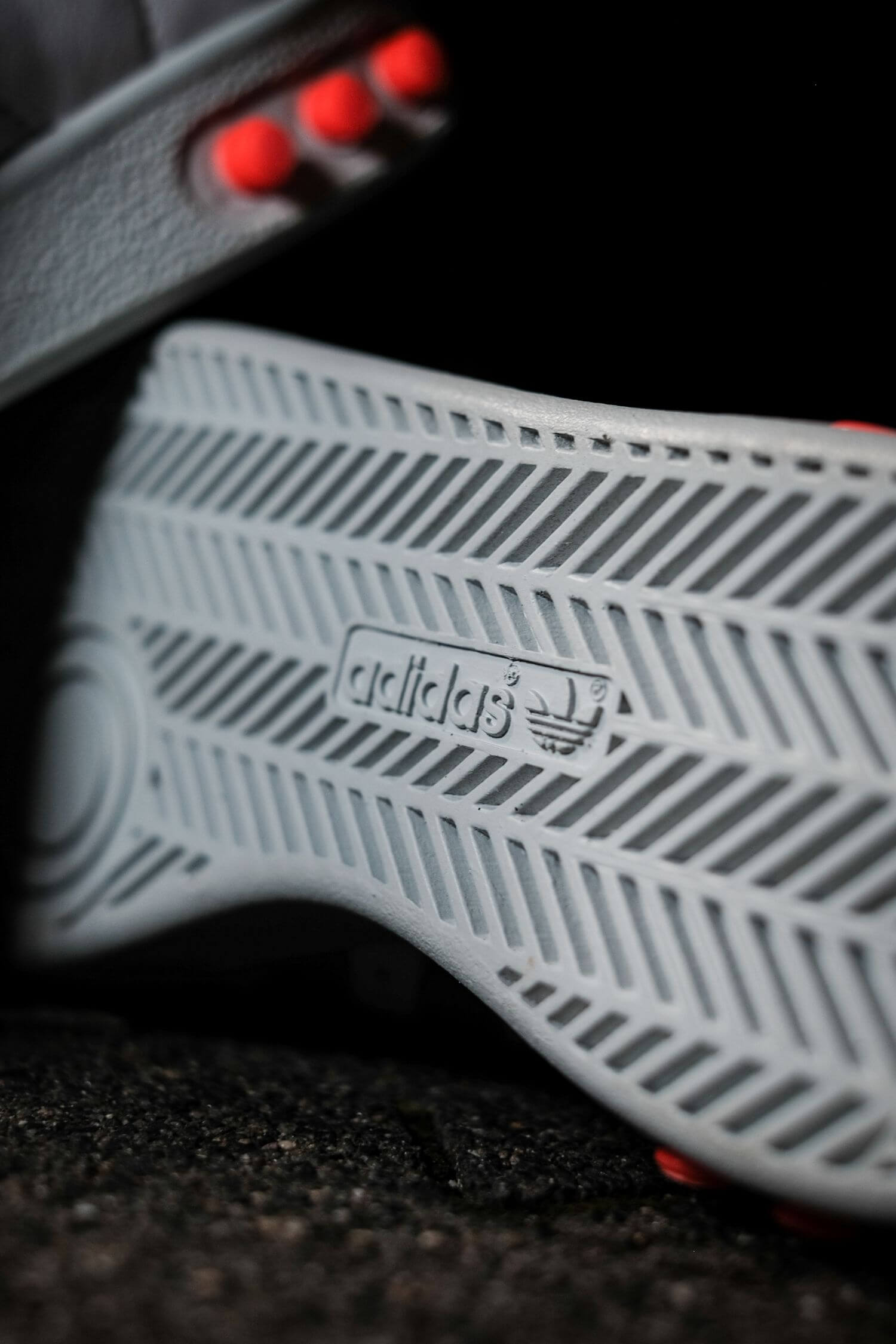 adidas G.S. - 1984: Erster Tennisschuh mit anpassbarer Dämpfung