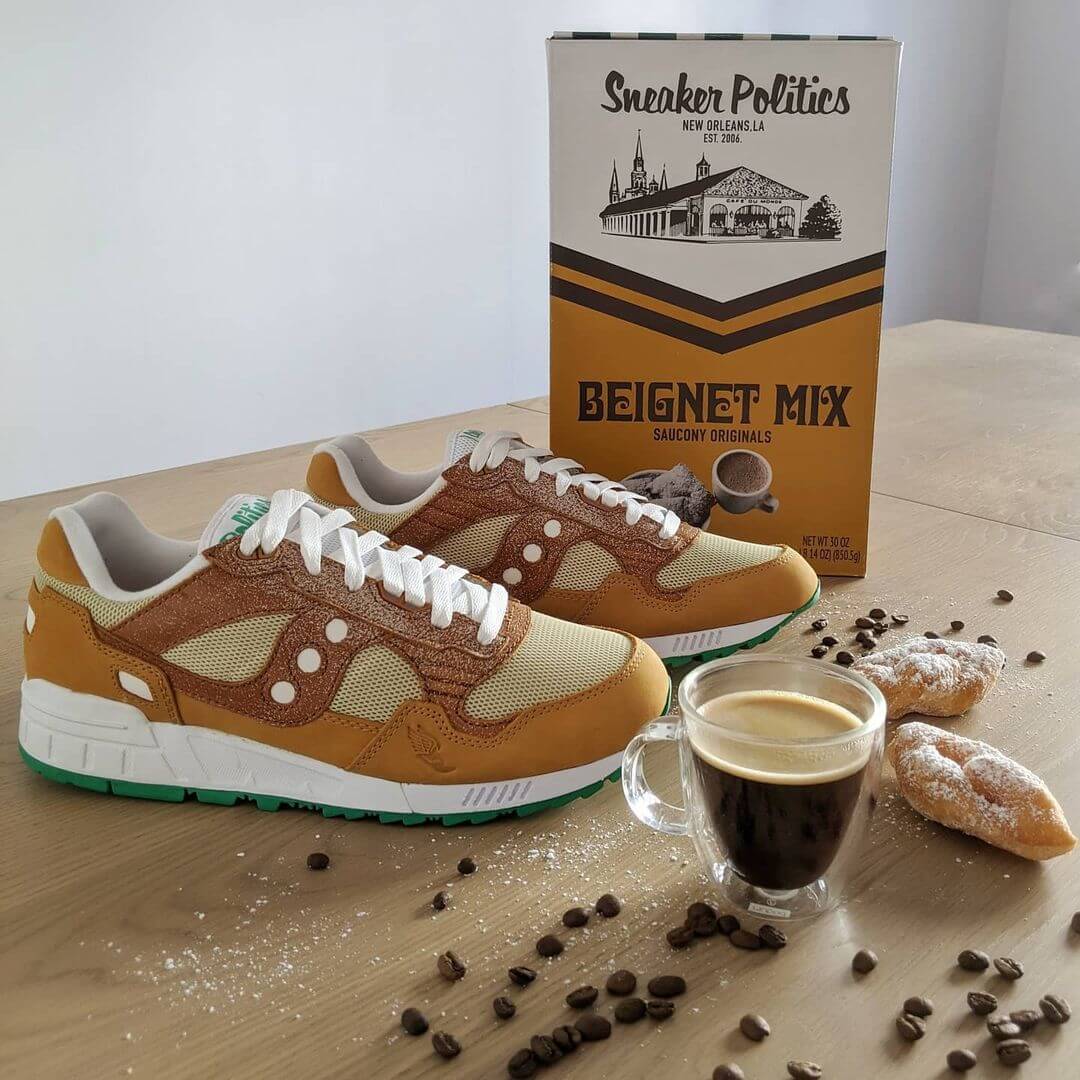 Saucony x Politics - Shadow 5000 - "Beignet aka. Cafe Du Monde" - beignet/sugar - S70474-1