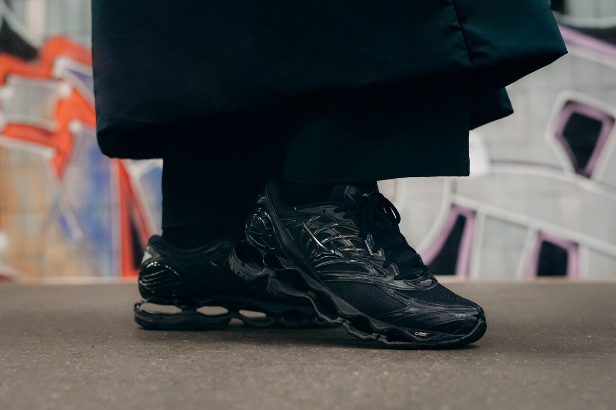 24 beautiful people Mizuno Wave Prophecy 靴