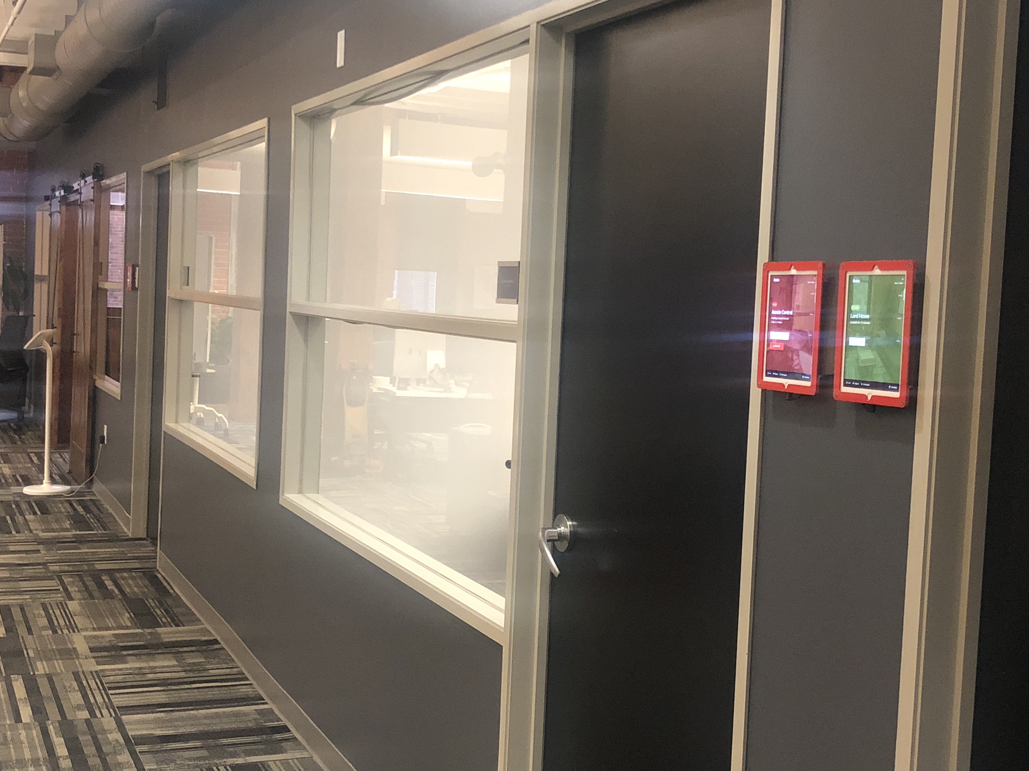 Robin Room Scheduling Software Room Displays