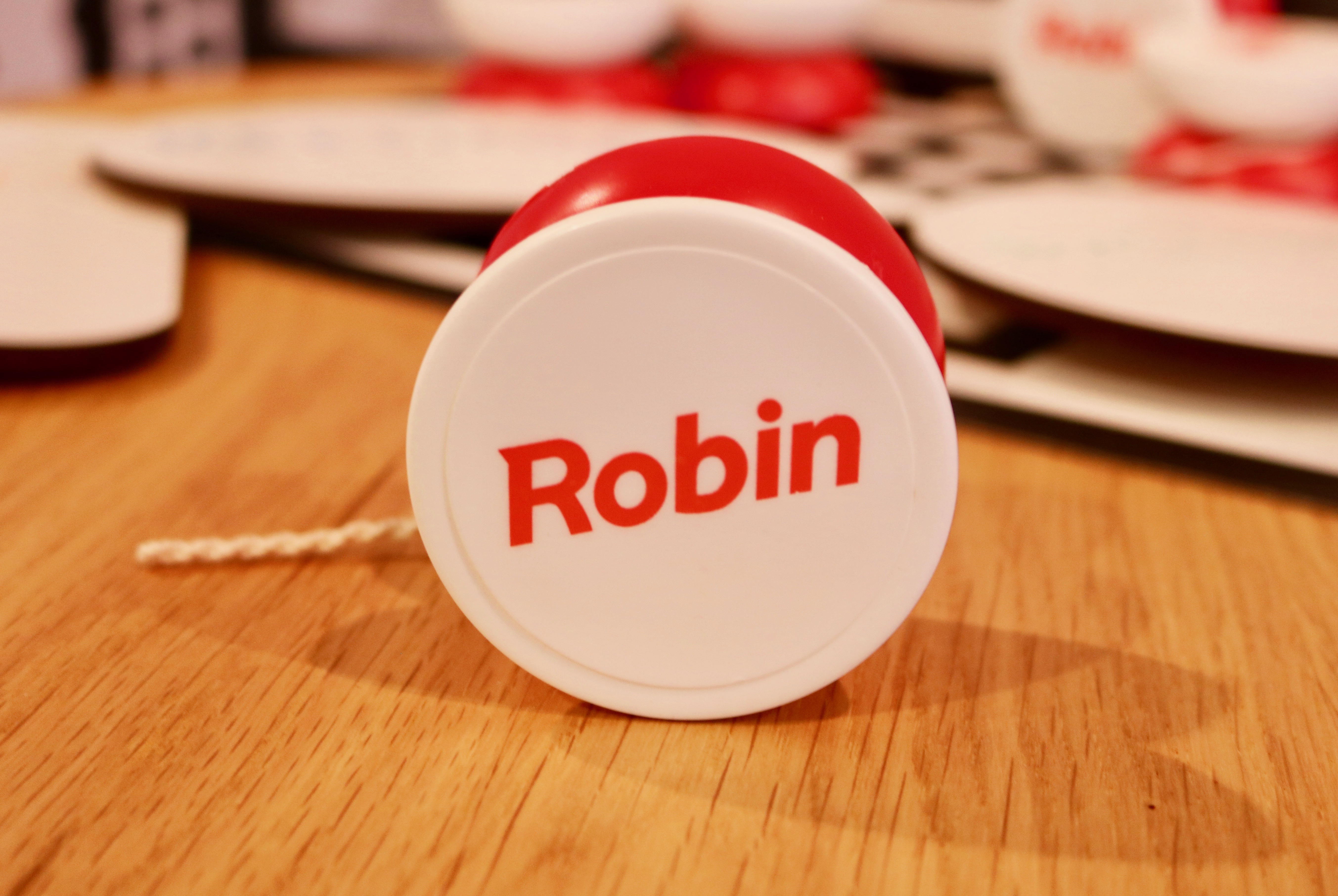 Infocomm Robin yo-yo