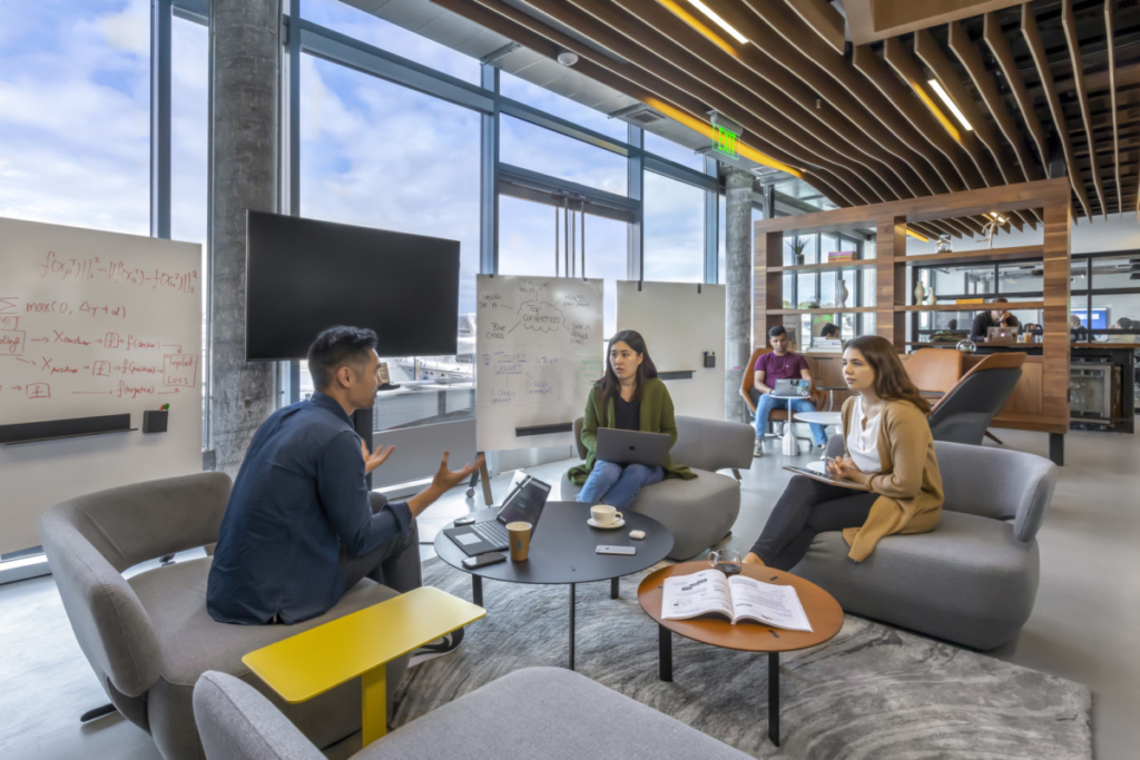 By creating transparent and comfortable spaces to share feedback and openly collaborate