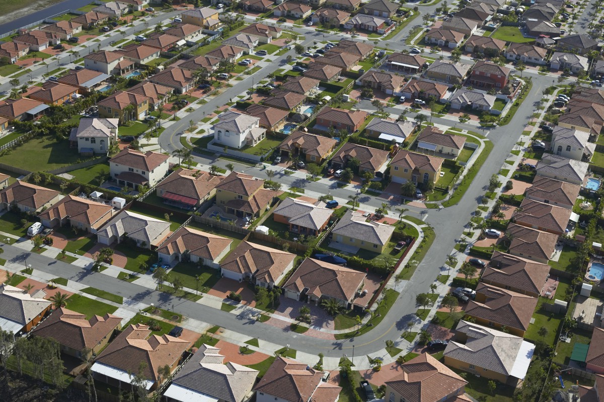 Devices can do more if they meet the neighbors
