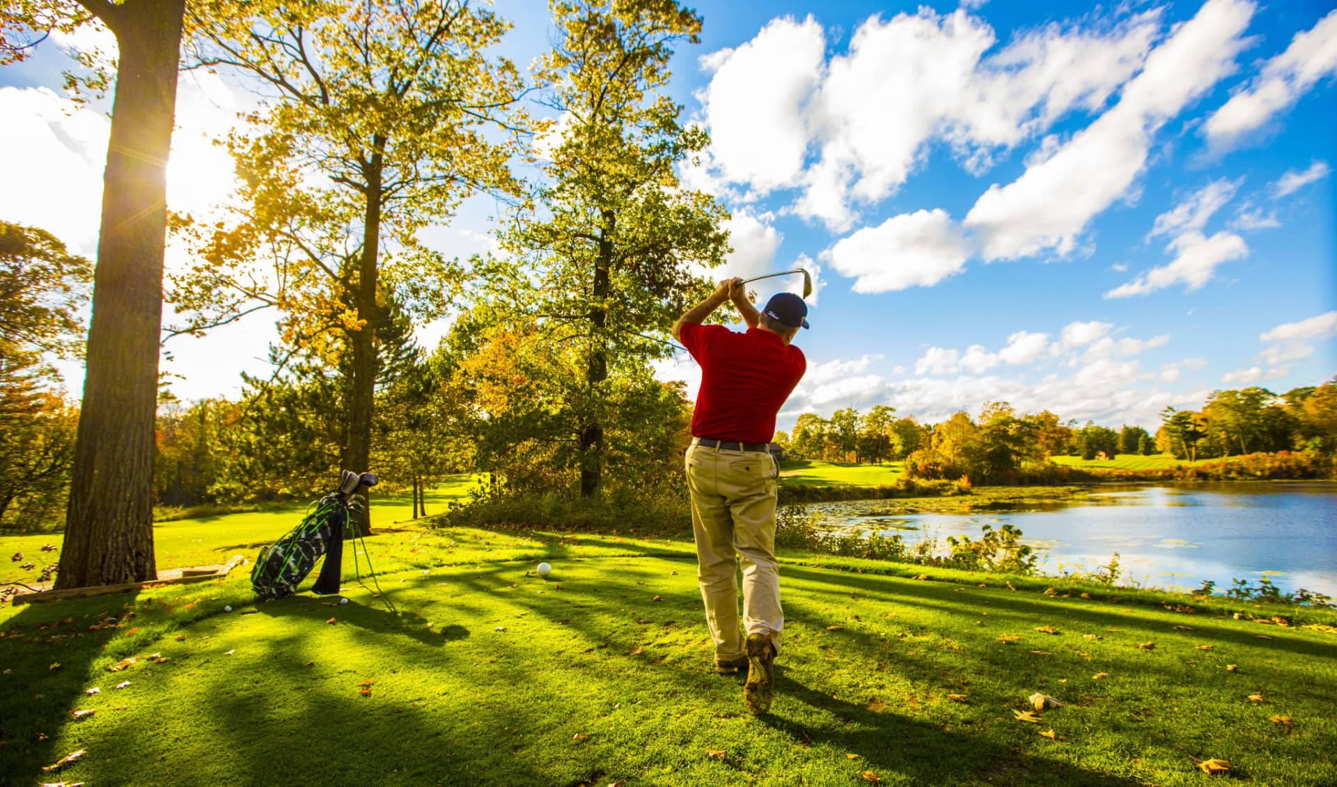 Golfing at Ruttger's Bay Lake