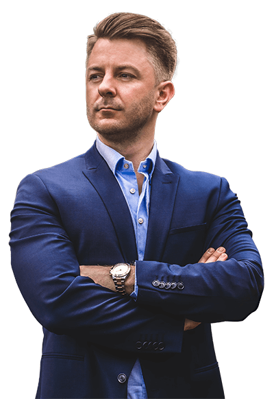 Matthias Aumann schaut nach Links in die ferne