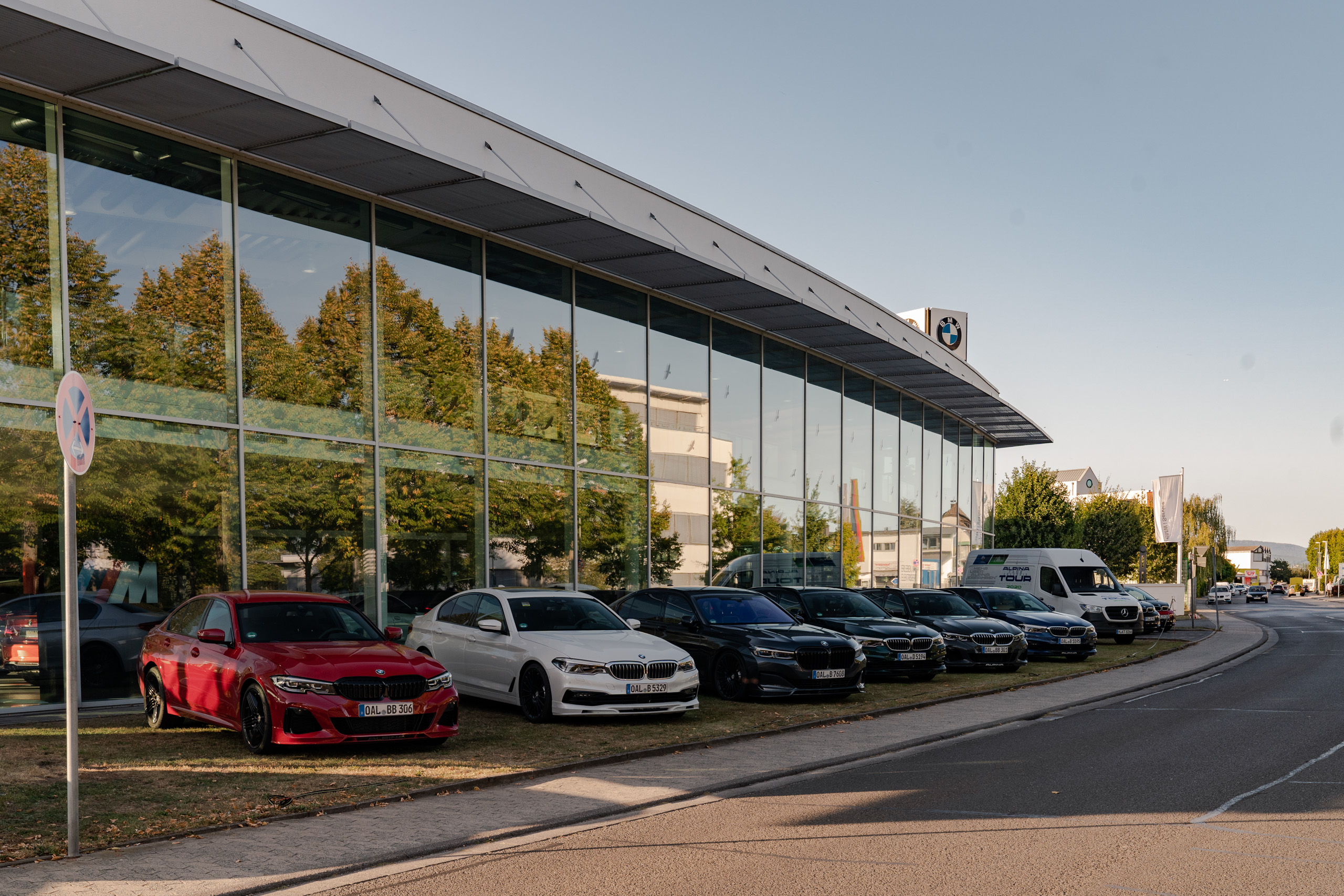 Autohaus Euler Gmbh - Filiale Höchst K&R | Bildproduktionen | Autohaus Euler | BMW Motorsports Alpinatour