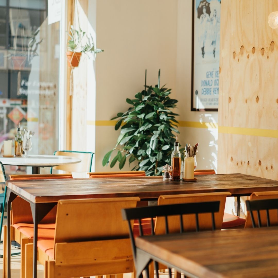 picture of interior of rudy's bold street