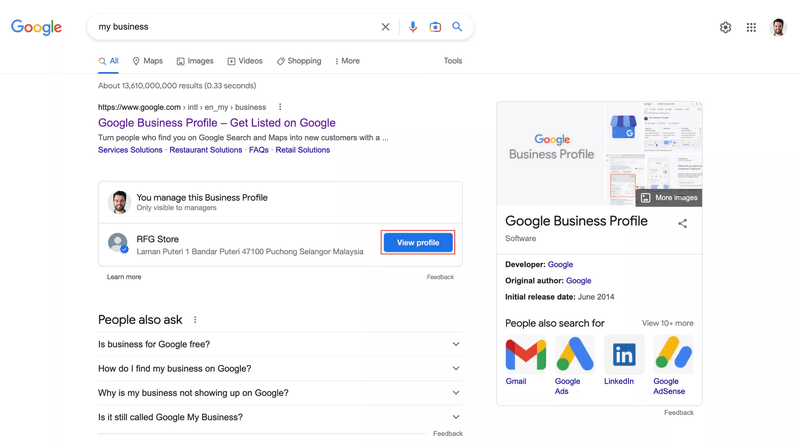 此圖顯示了添加谷歌的第一步 Business Profile 聊天。首先搜索您的 Business Profile 然後點擊查看個人資料