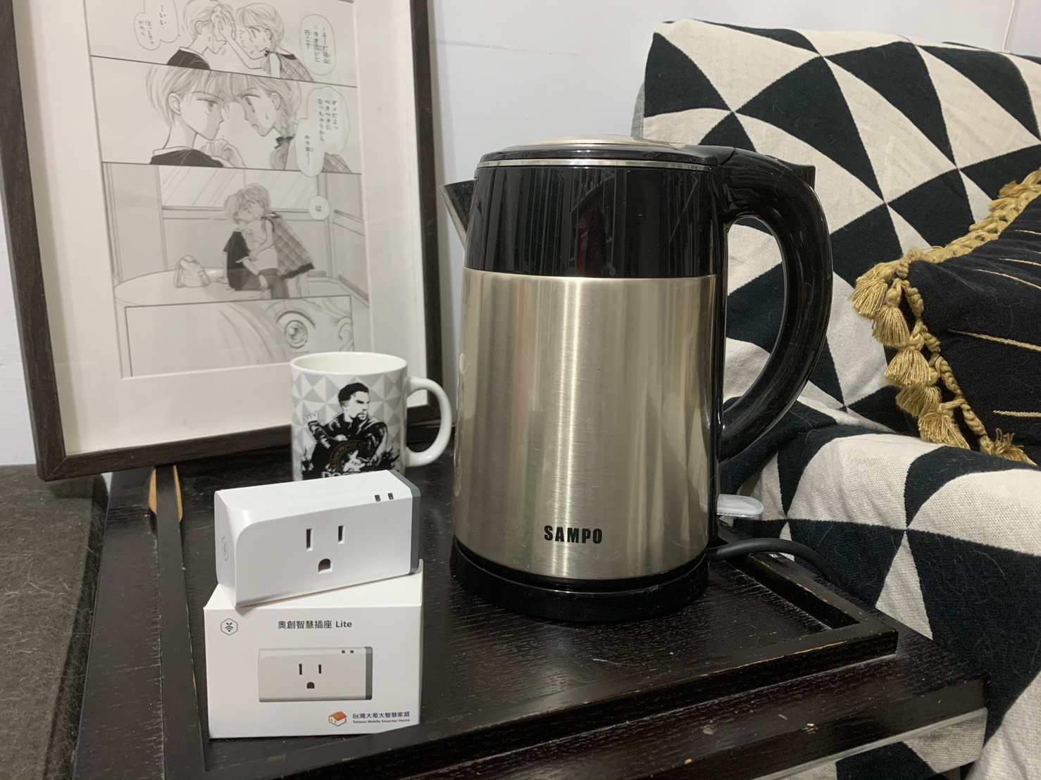 Electric kettle and Smart Outlet