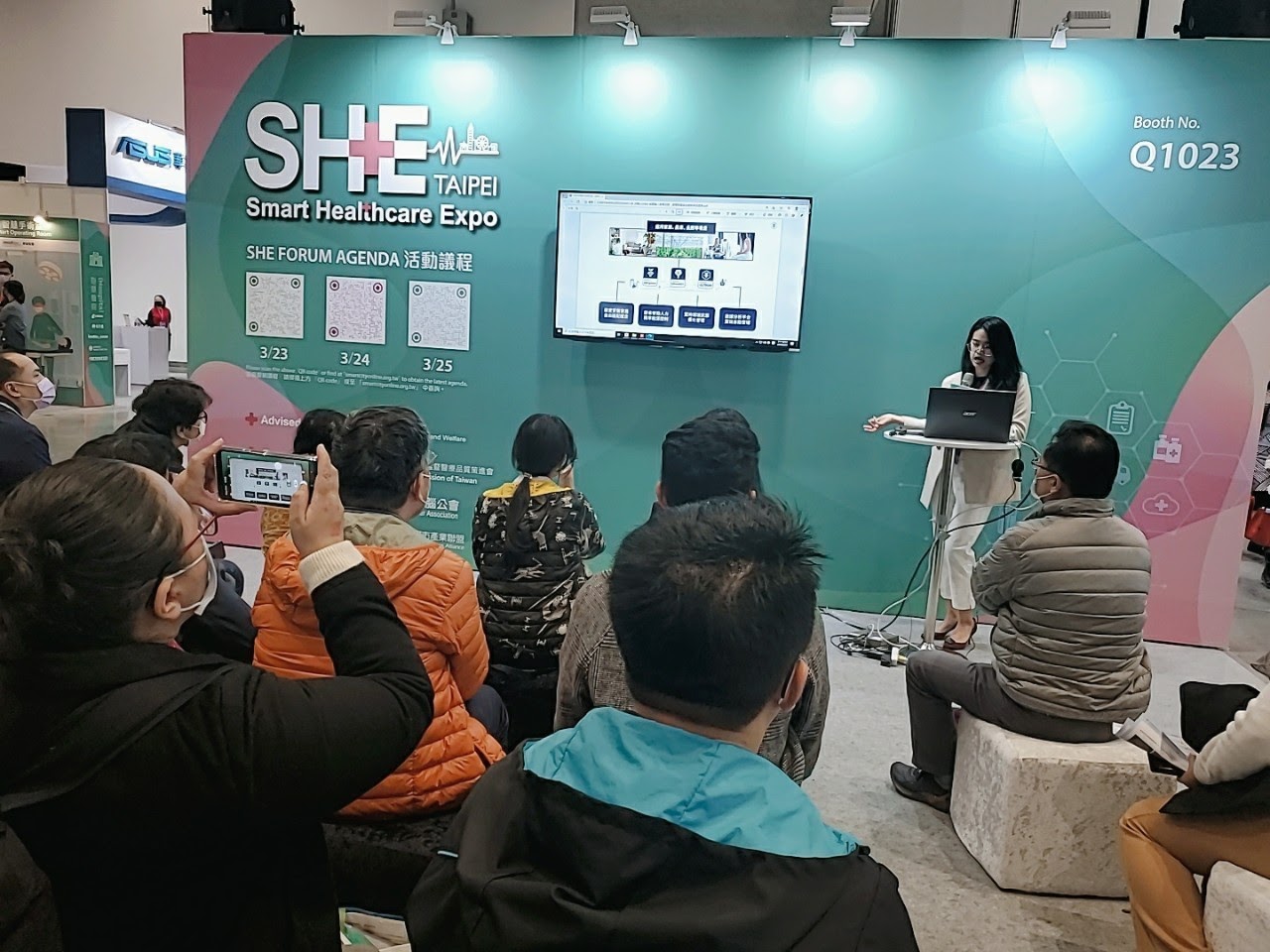 Ultron Marketing Ulrica Chiu shared Ultron's insight on the IoT industry