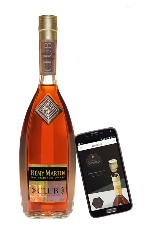 Rémy Martin présente sa nouvelle bouteille 2.0 !