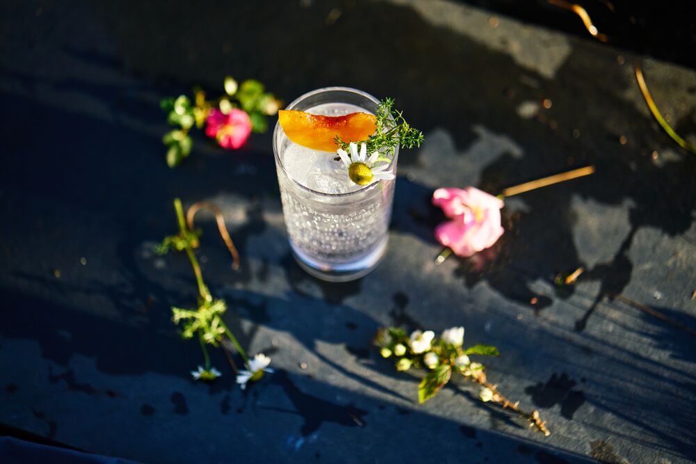 Gin & Tonic Pêche et Camomille