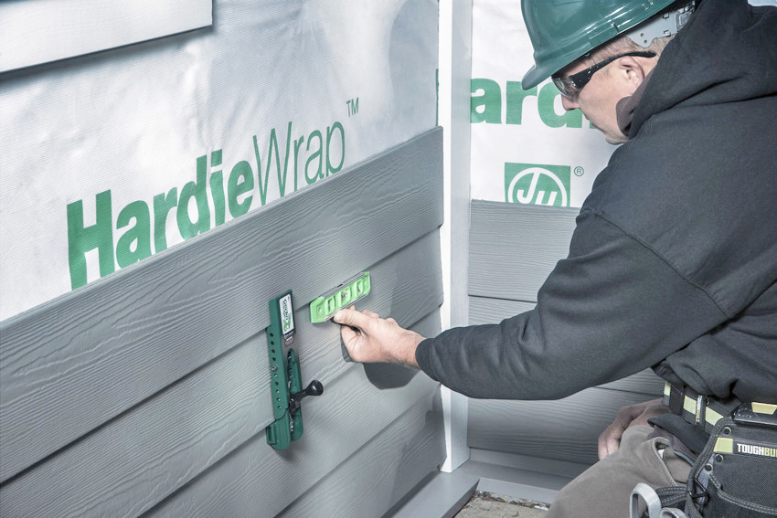 Vinyl and HardiePlank Siding Tredegar Construction