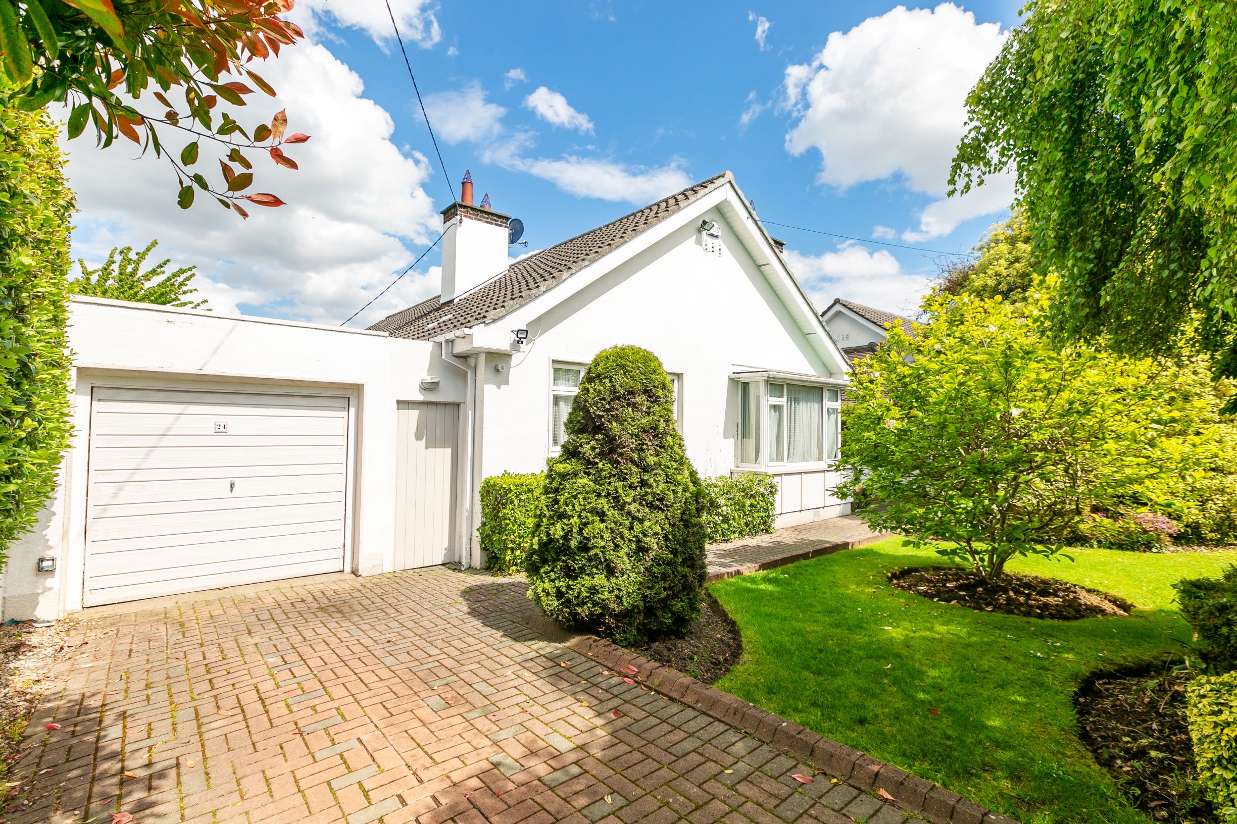 24 Hillside Drive, Castlepark, Rathfarnham, Dublin 14 Mullery O' Gara