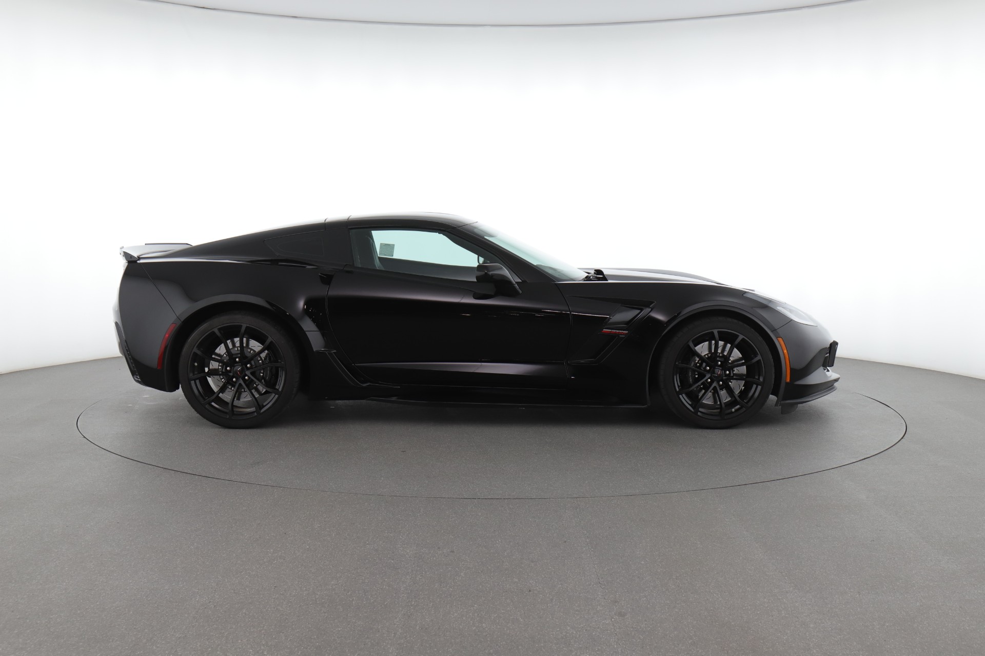 2017 Chevrolet Corvette Grand Sport 1LT (from $64,300)