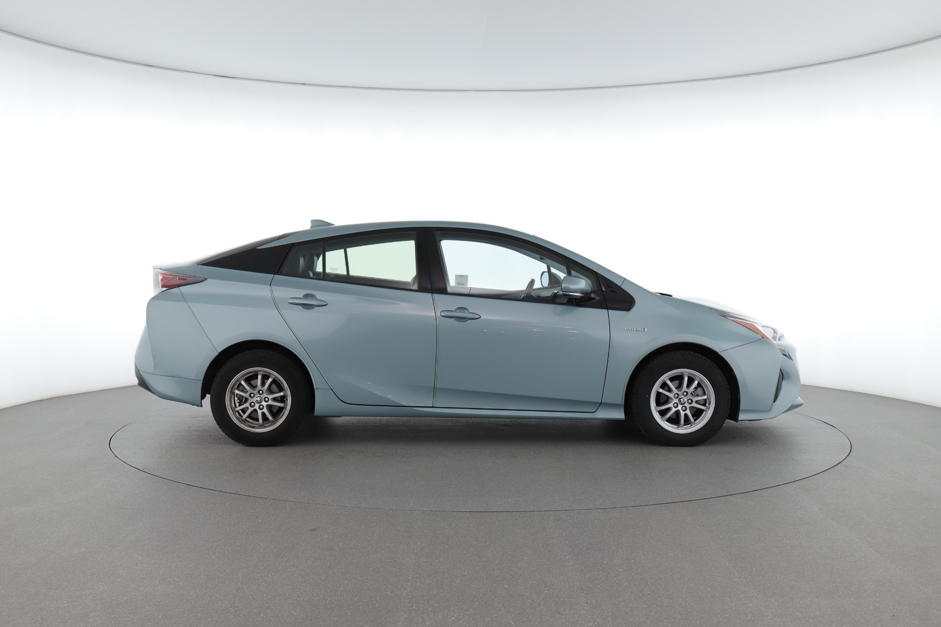 Toyota Prius Reviews: Price, Models and More