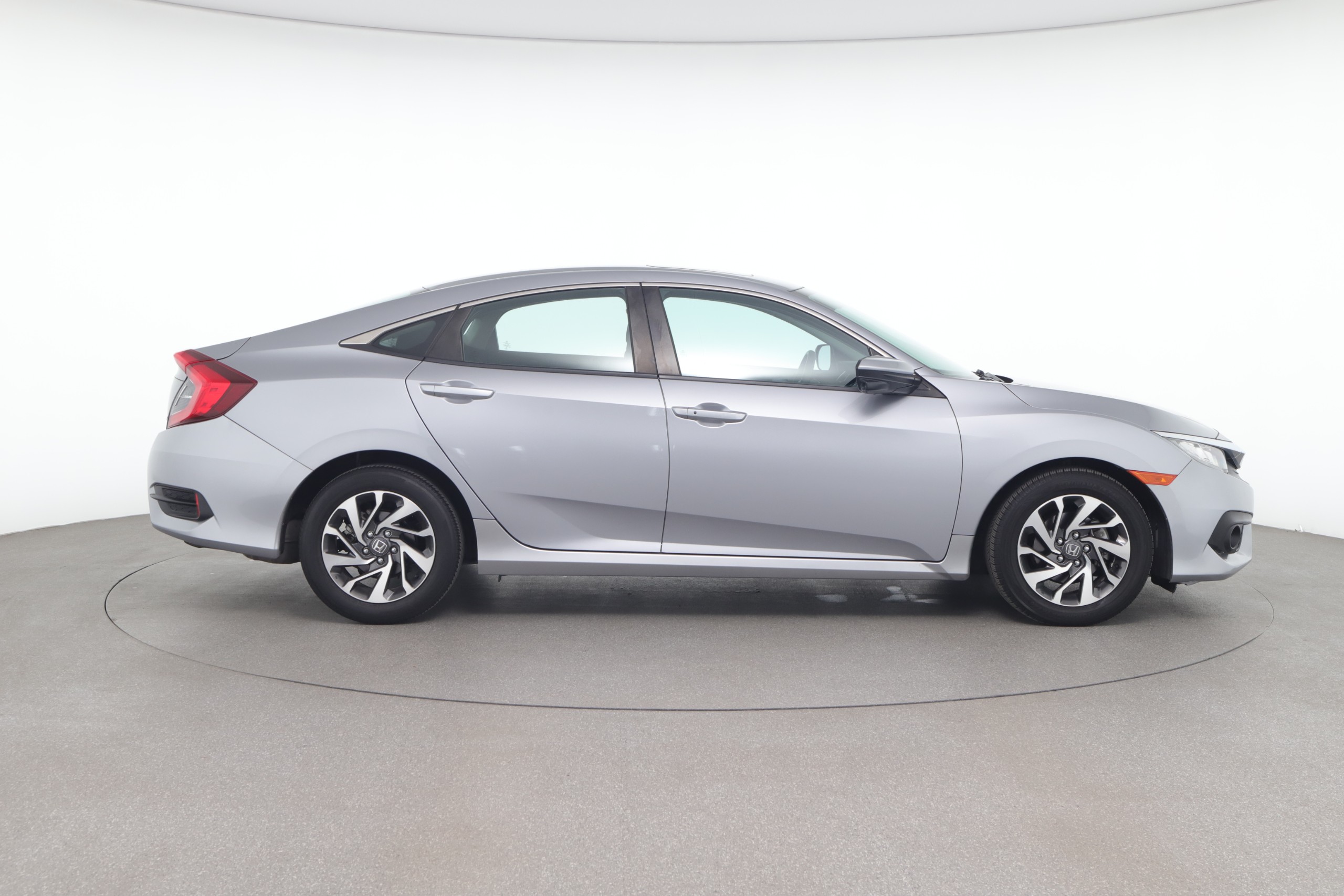 Automatic vs. Manual Cars: Is One Better than the Other?