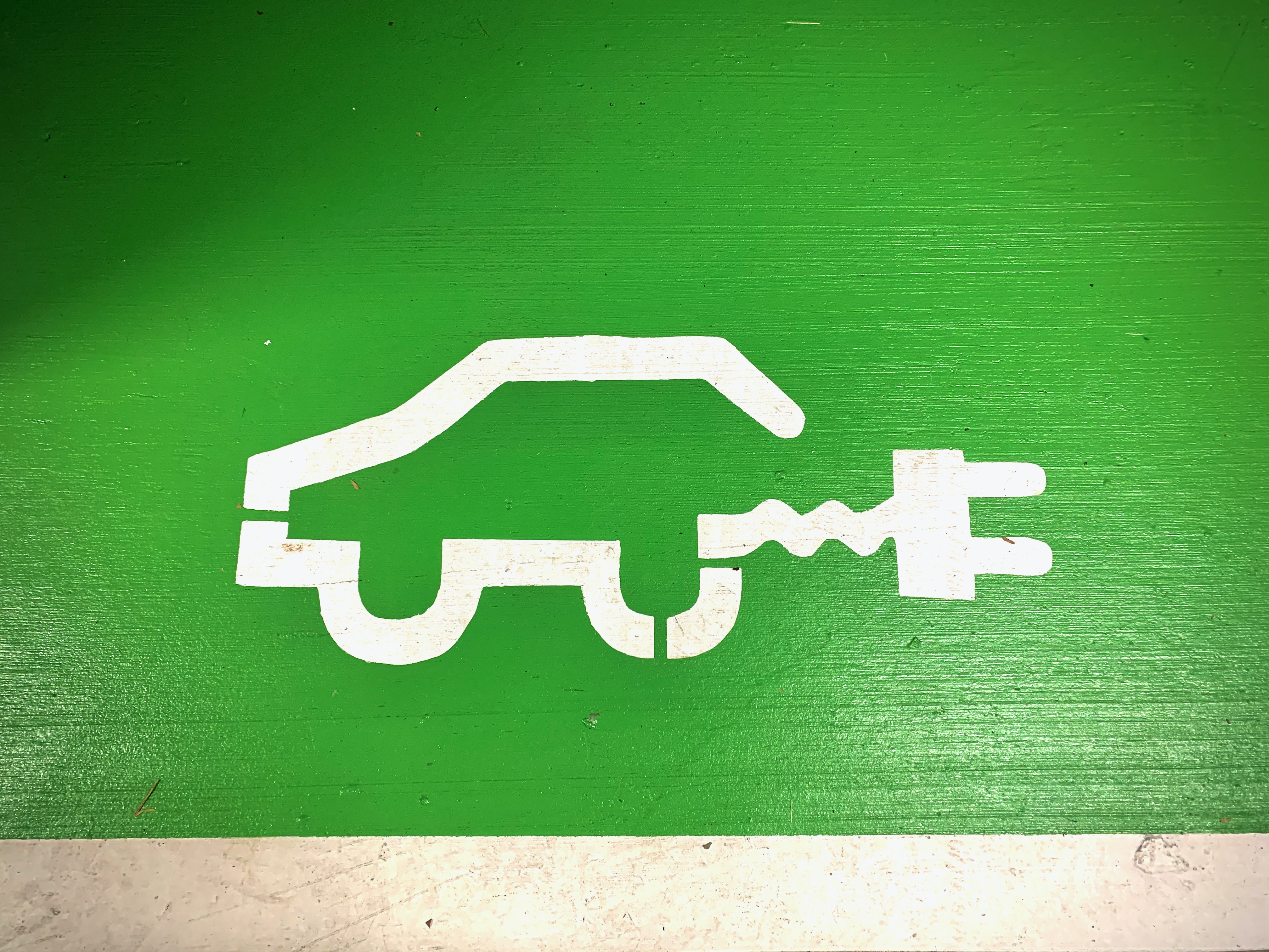 A Guide to Green-Energy Cars