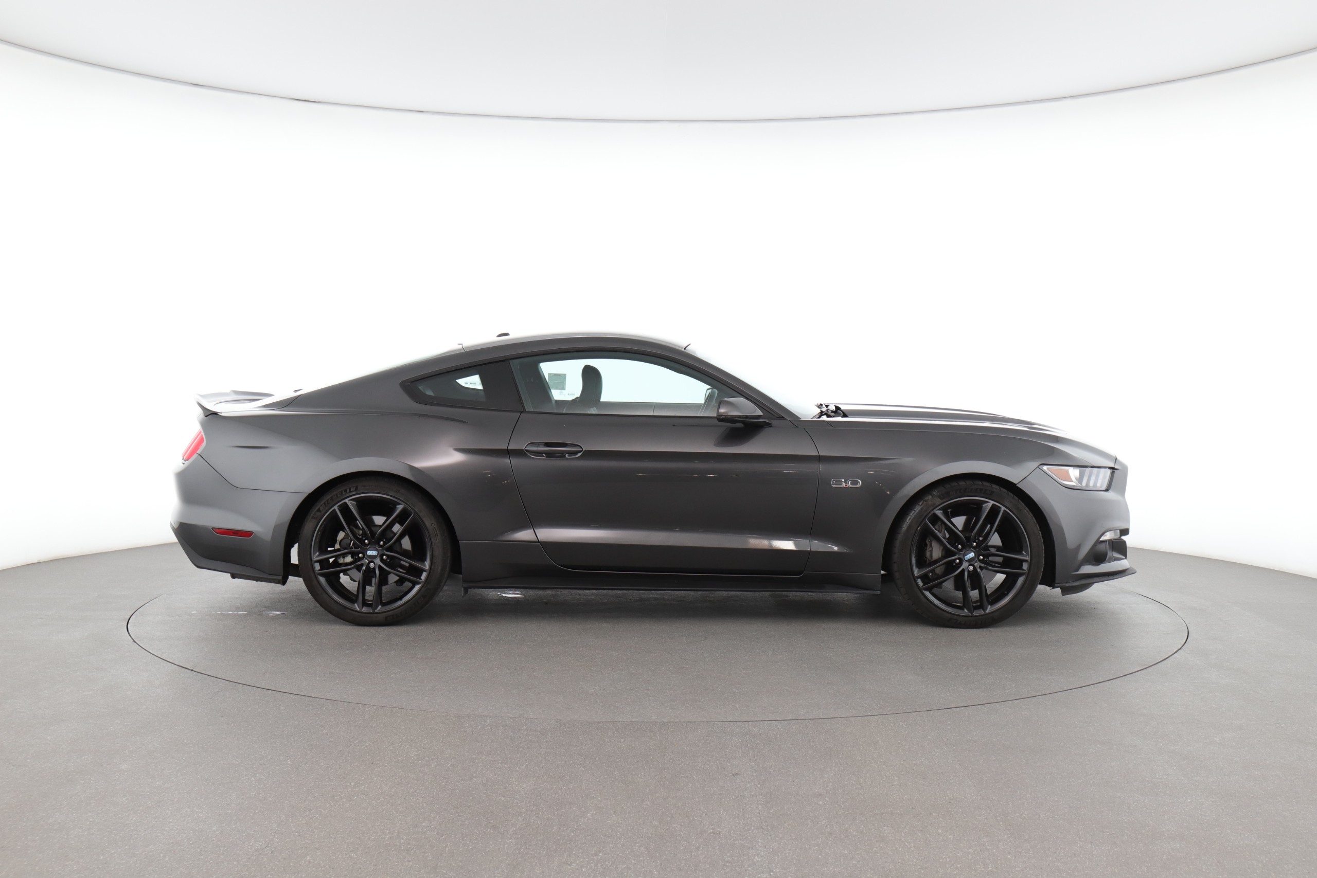 The Ultimate Comparison Between a Camaro and a Mustang