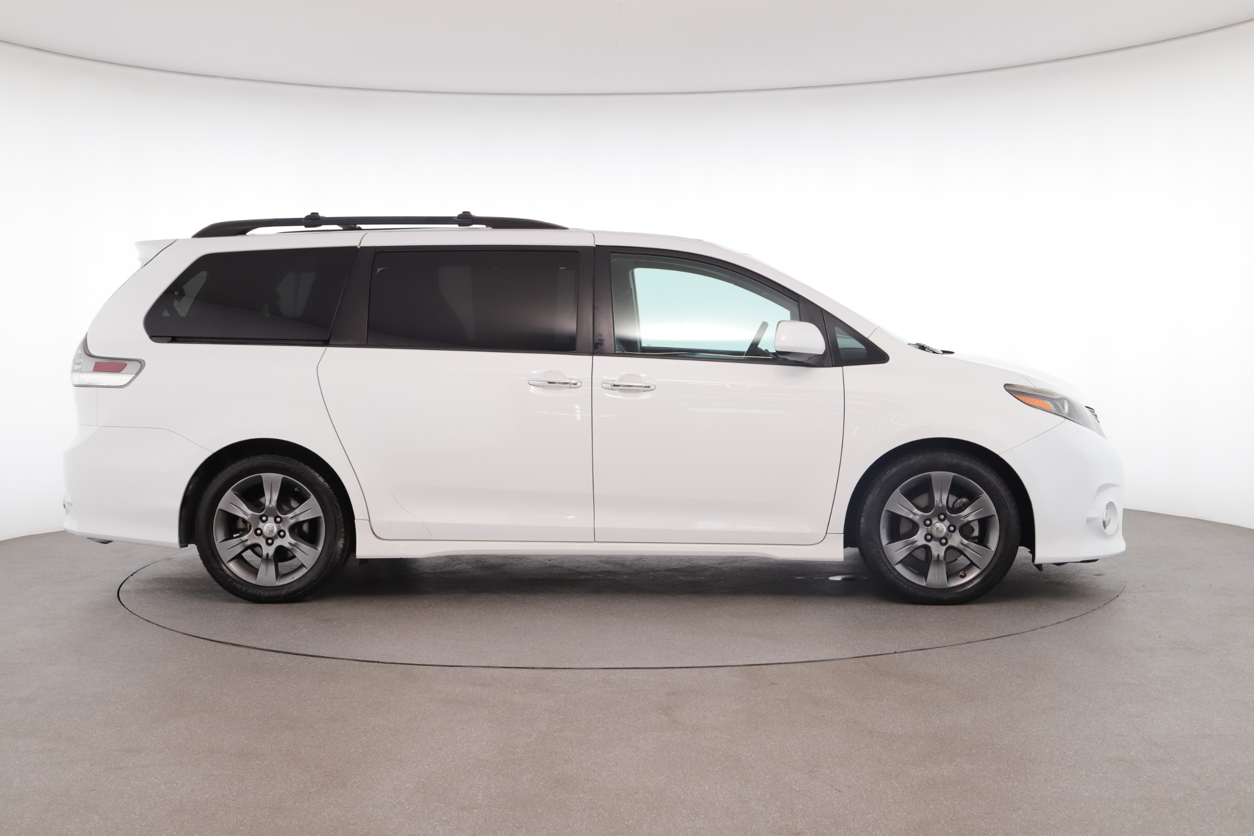 Toyota Sienna: Specs, Prices & Final Review