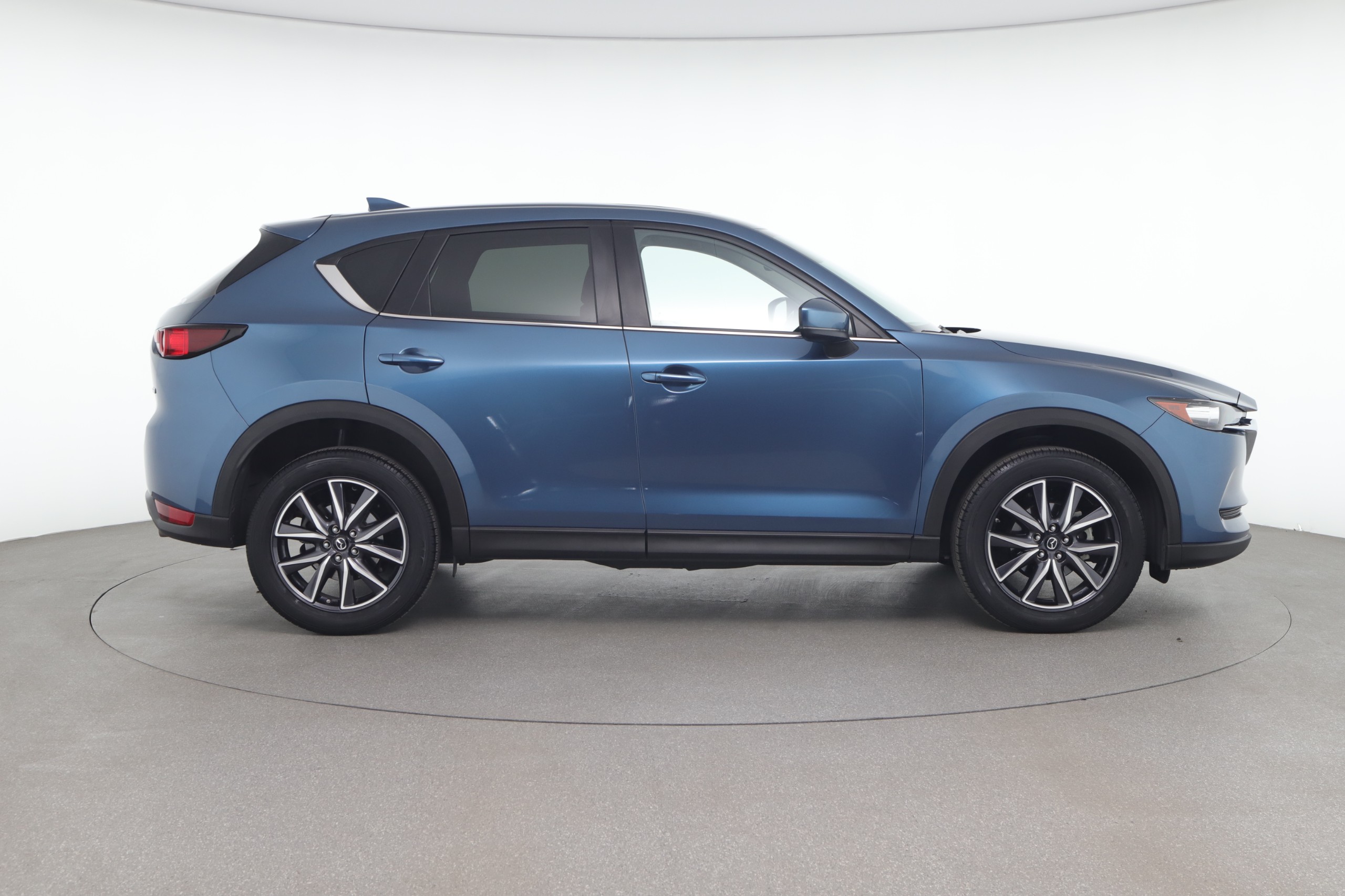 Game On, Honda CR-V vs. Mazda CX-5: Which One Wins? Shift