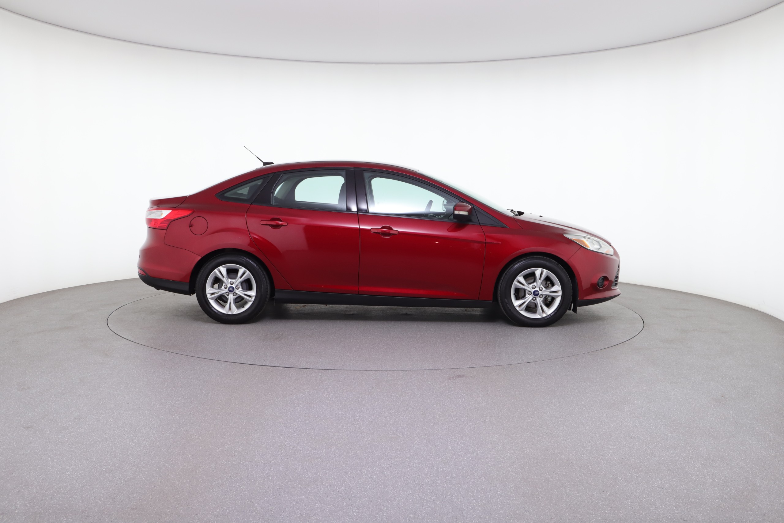 2014 Ford Focus SE (from $10,450)