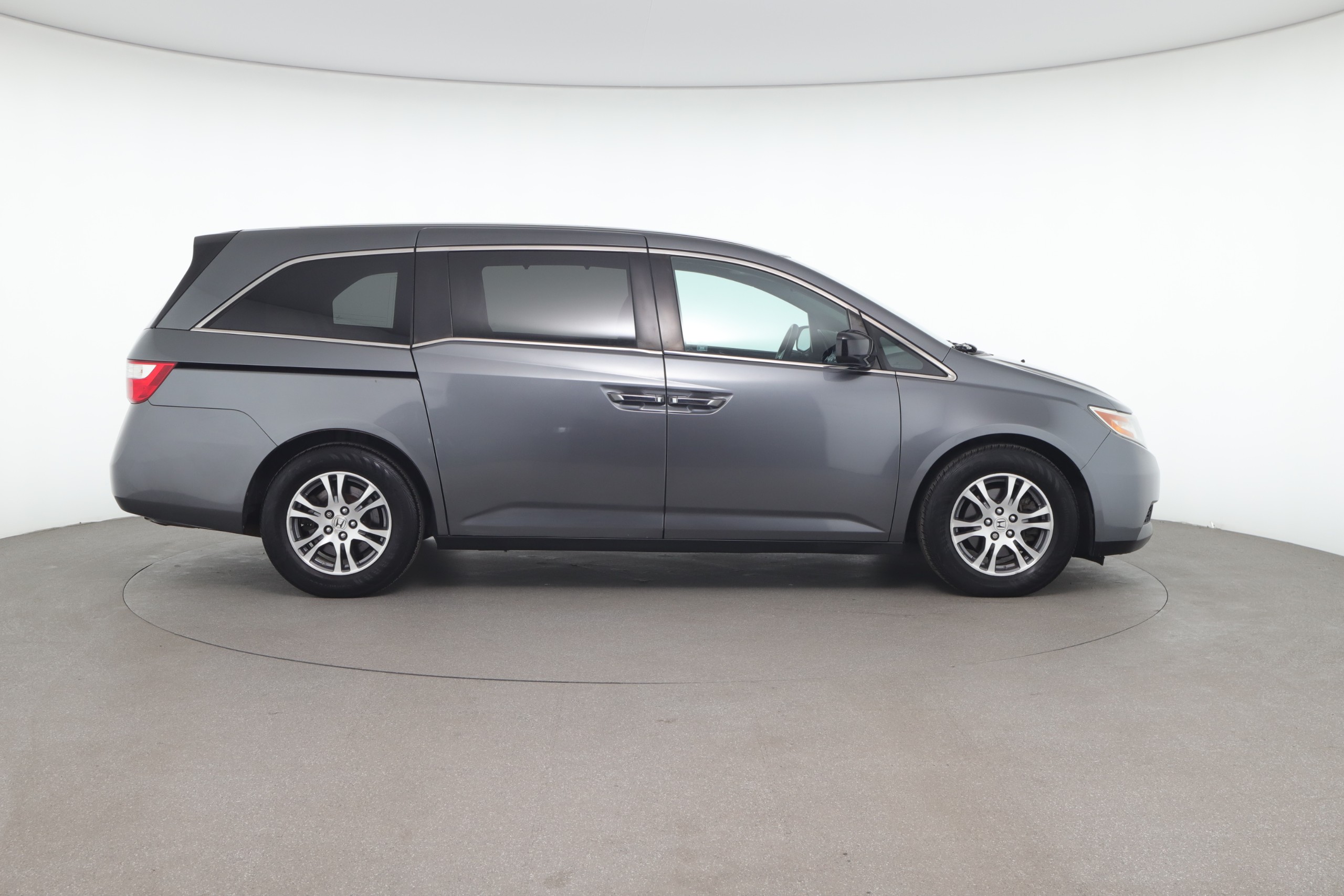 2011 Honda Odyssey EX (from $15,200)