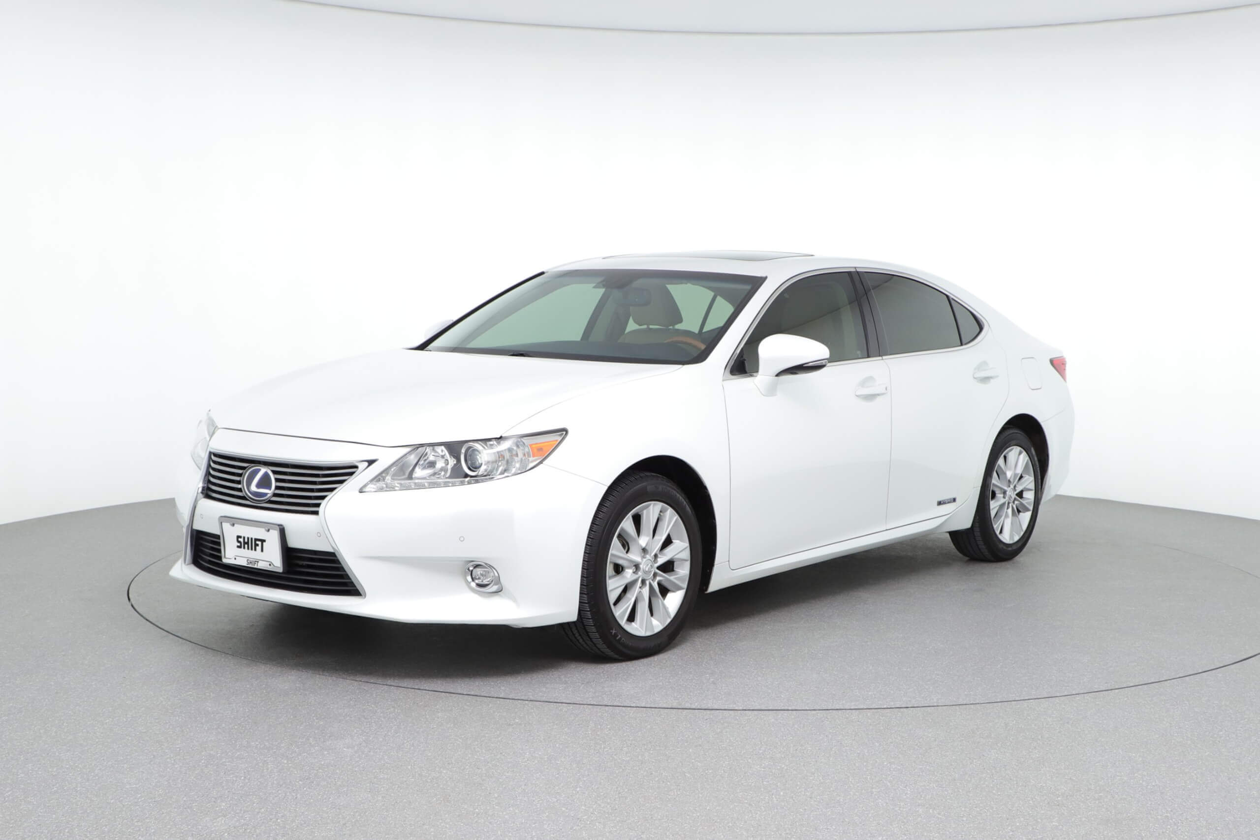 2014 Lexus ES 300h Hybrid (from $21,200)