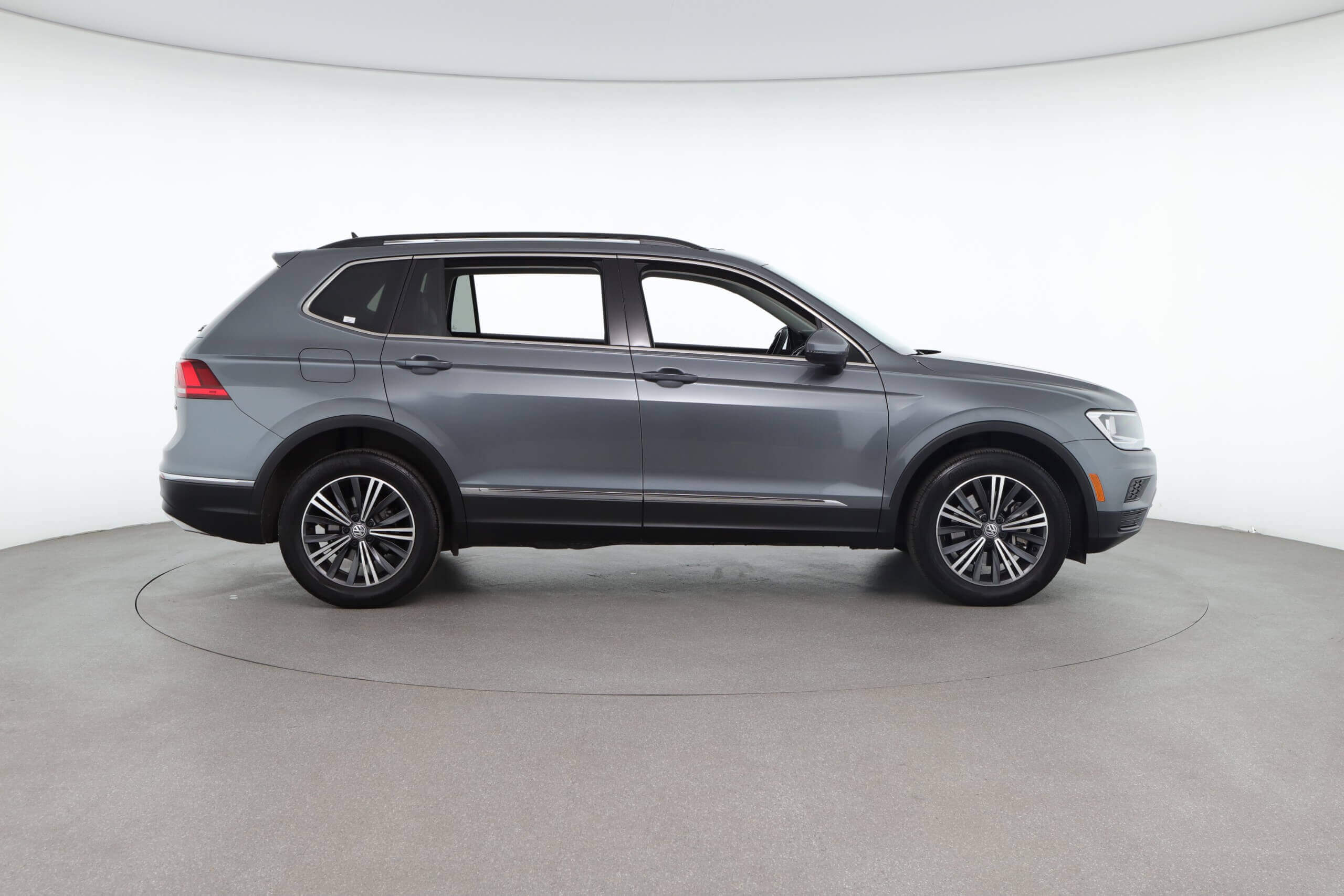2018 Volkswagen Tiguan SE (from $26,550)