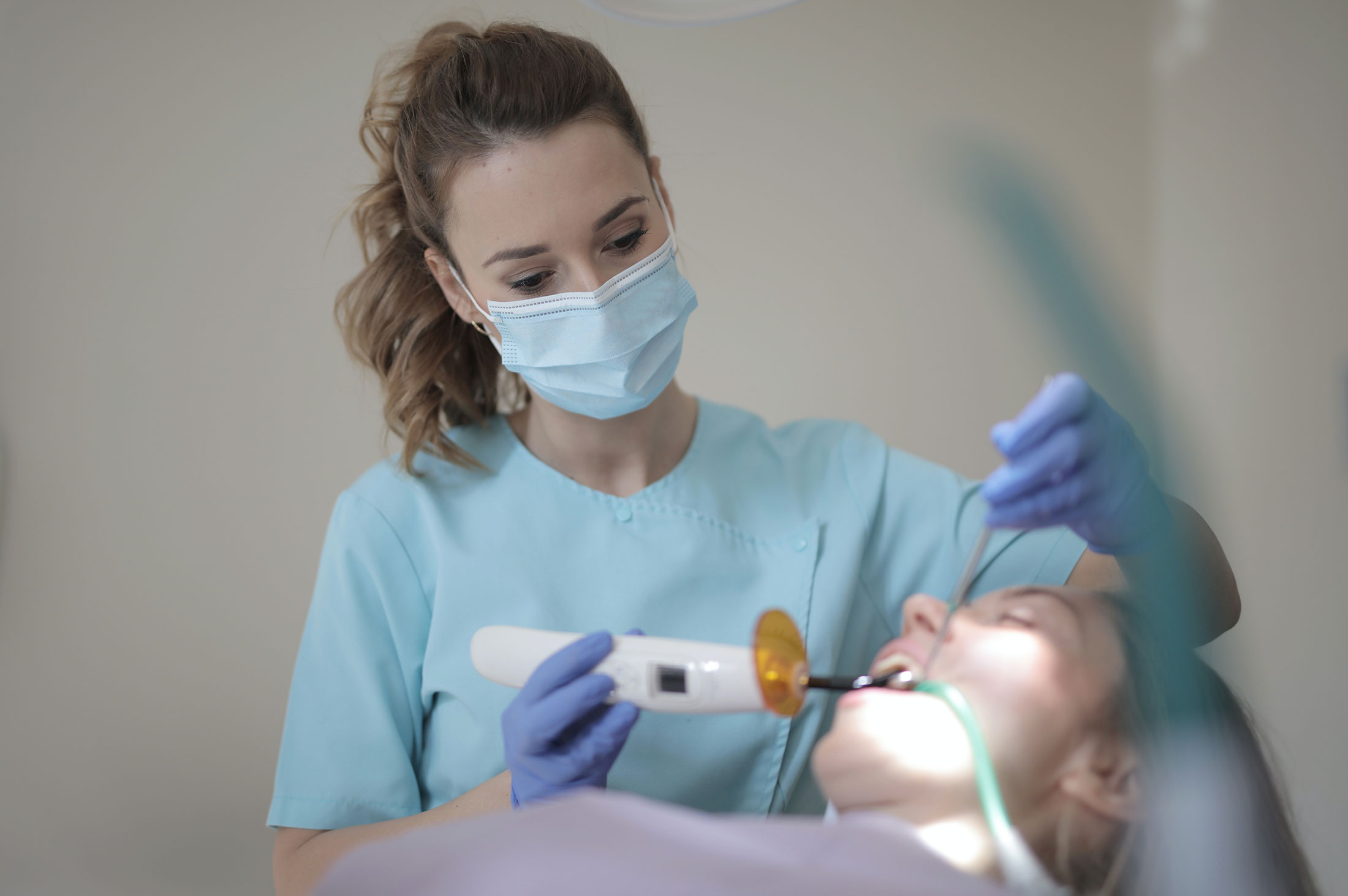 Dental Hygienist Scale and Polish Worsley Dental Centre Dental Hygienist Scale and Polish Worsley Dental Centre