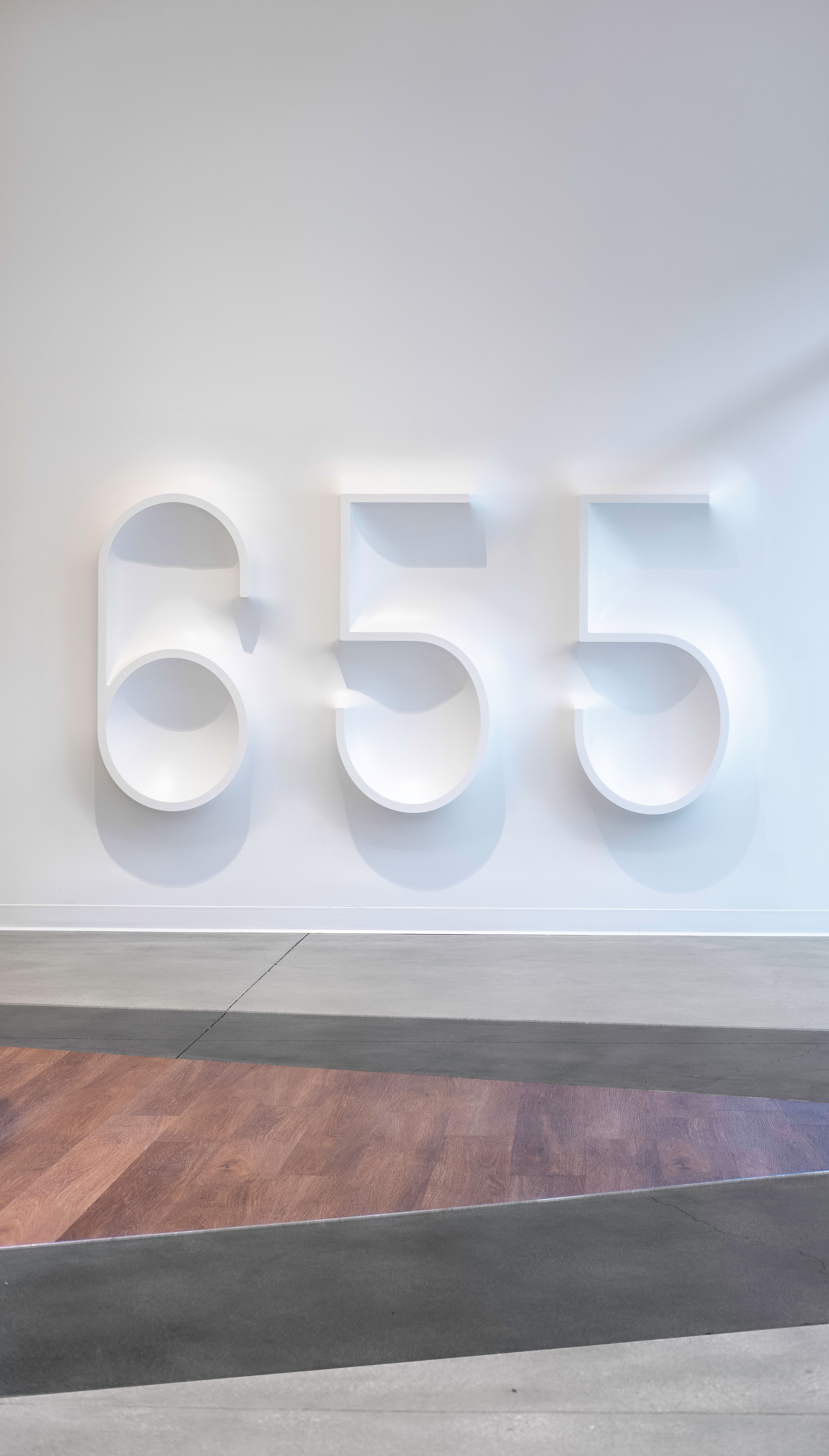 655 Central