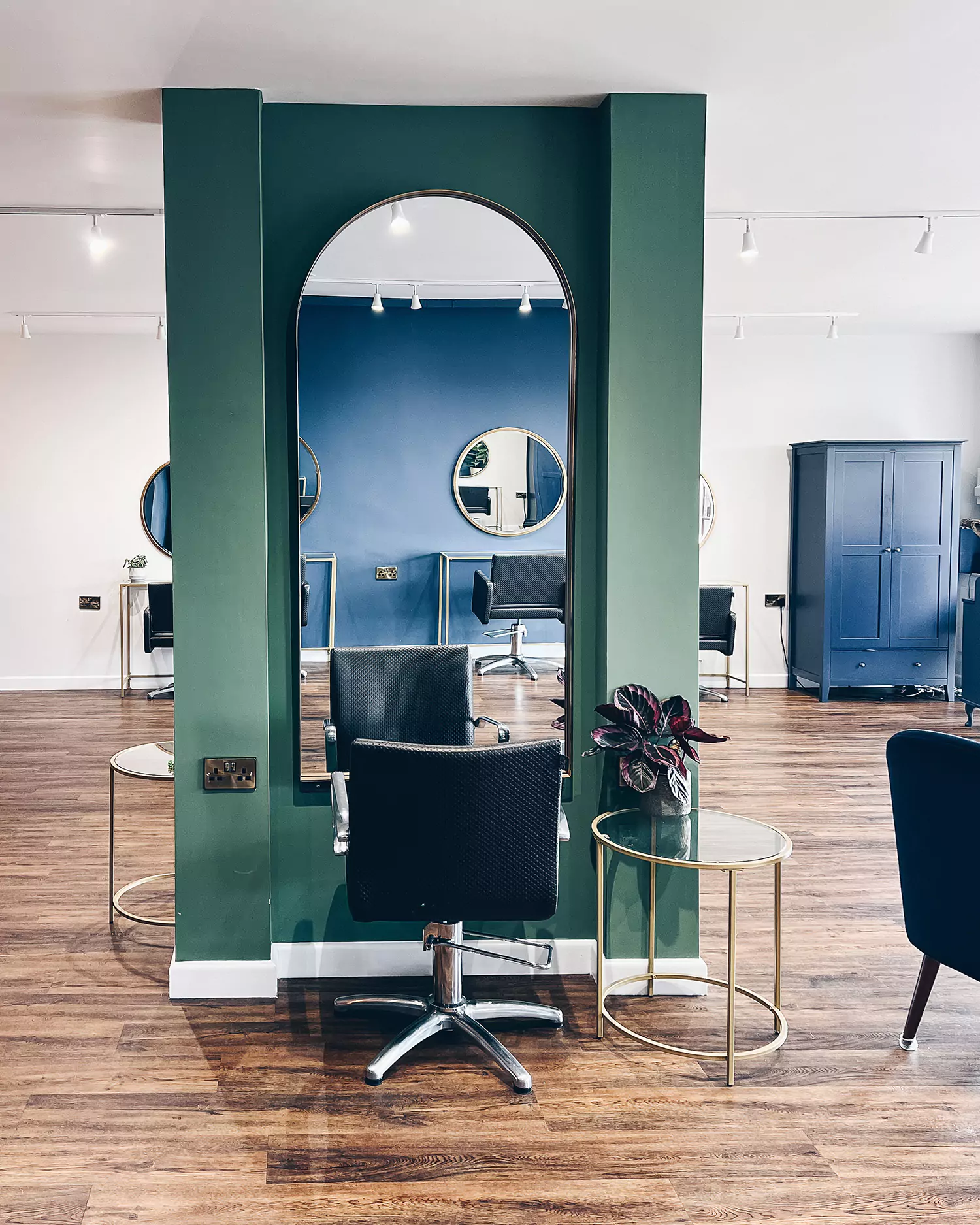 Four Hair Salon, Luxury Hairdressers in Thirsk