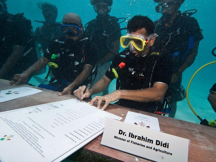 Underwater Meaning Finance at Lydia Carter blog