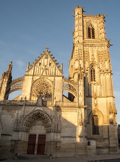 Clamecy Church