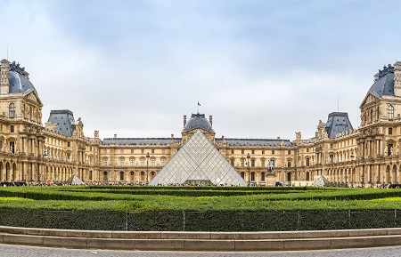 Louvre