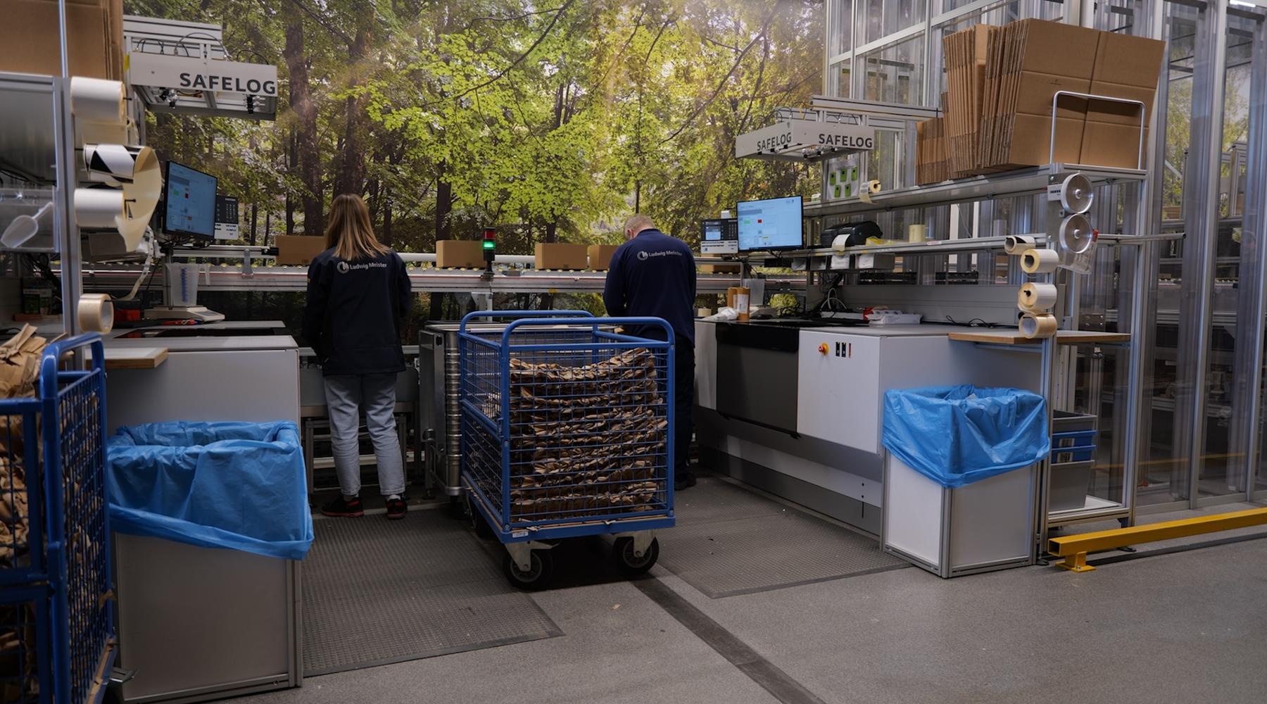 5 ways to Increase Warehouse Sustainability | AutoStore
