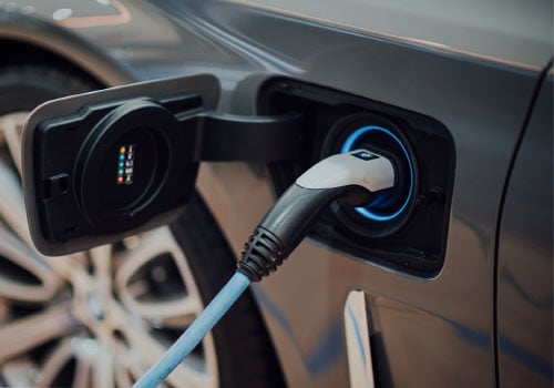 La consommation d'une voiture électrique est devenue un argument contre le réchauffement climatique.