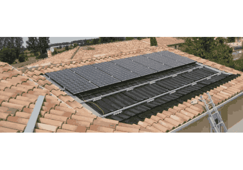 Installation solaire dont le courant est vendu à EDF.