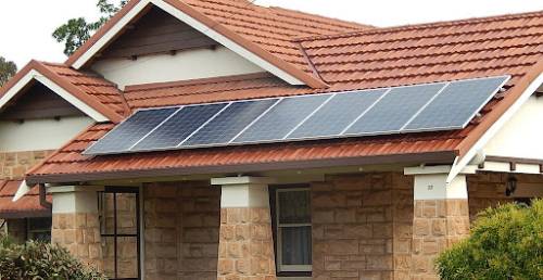 installation photovoltaïque en autoconsommation avec revente de surplus.