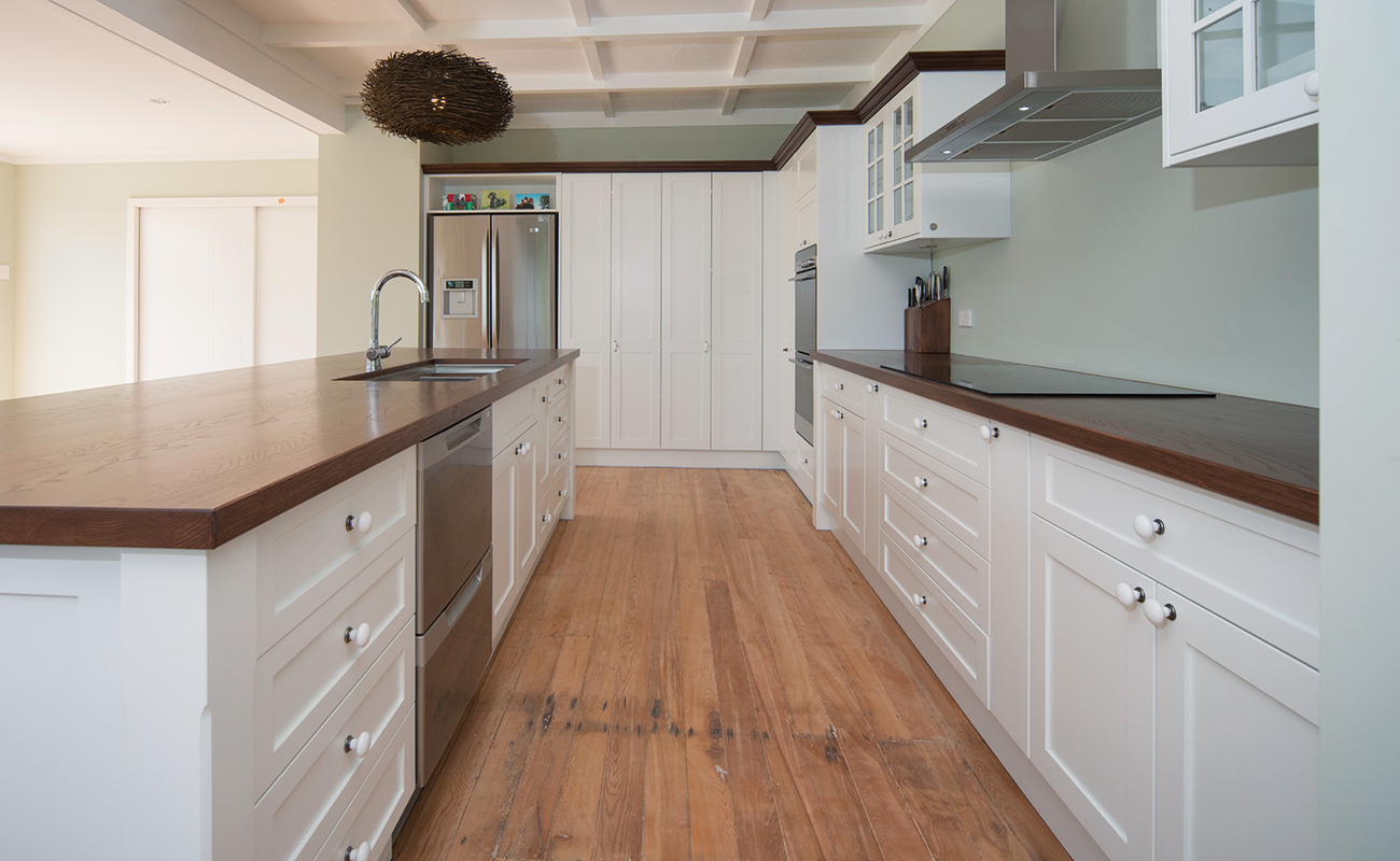 How much do custom cabinets cost? - Wooden Woodworks