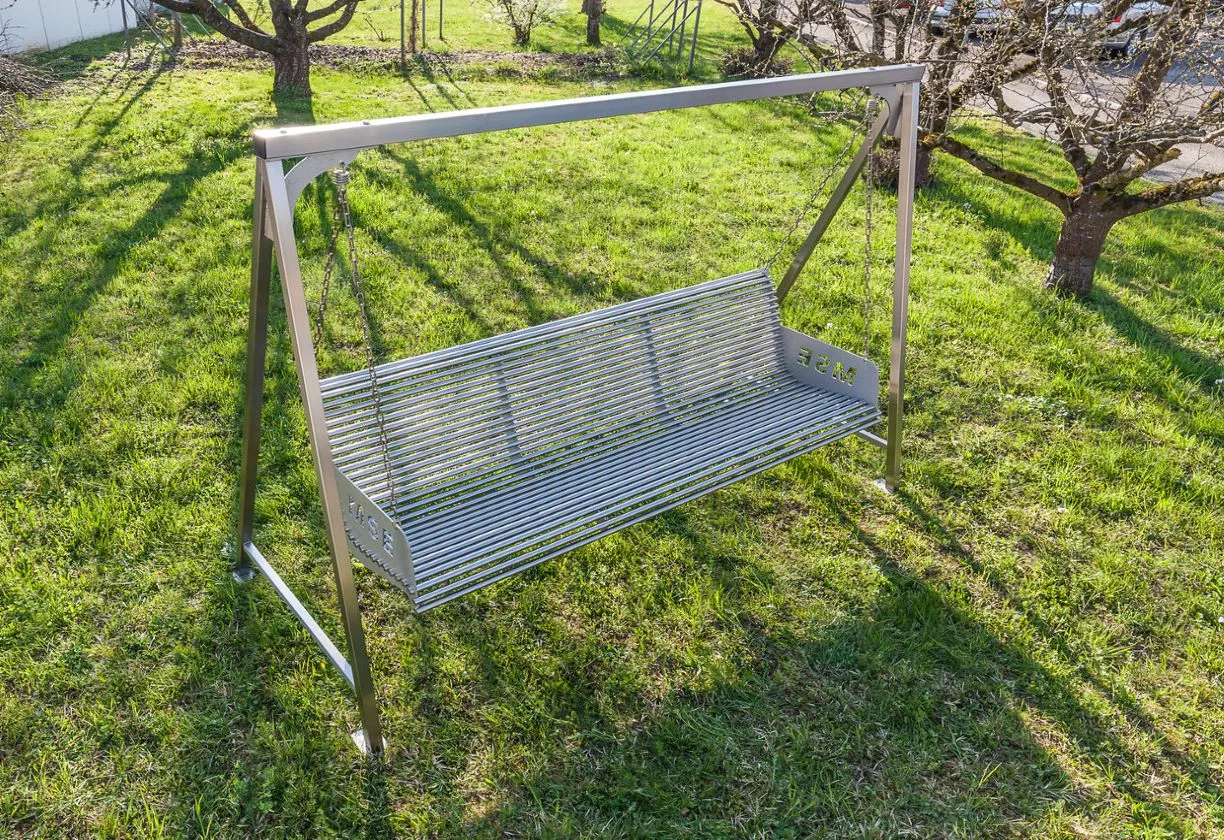 mse ag parkbaenke aus aluminium robust stabil konstruktion langlebig