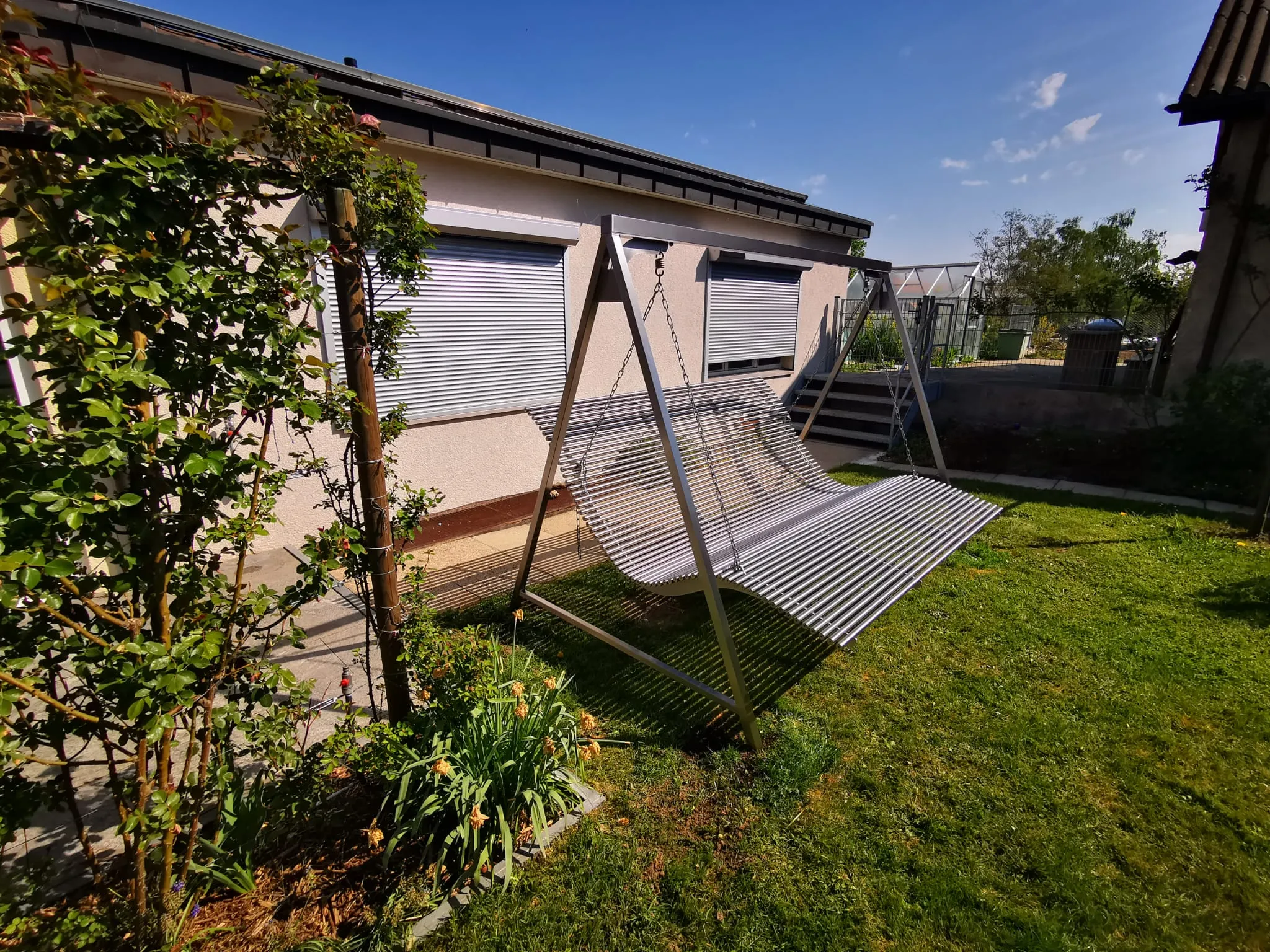 mse ag parkbaenke aus aluminium robust stabil konstruktion langlebig