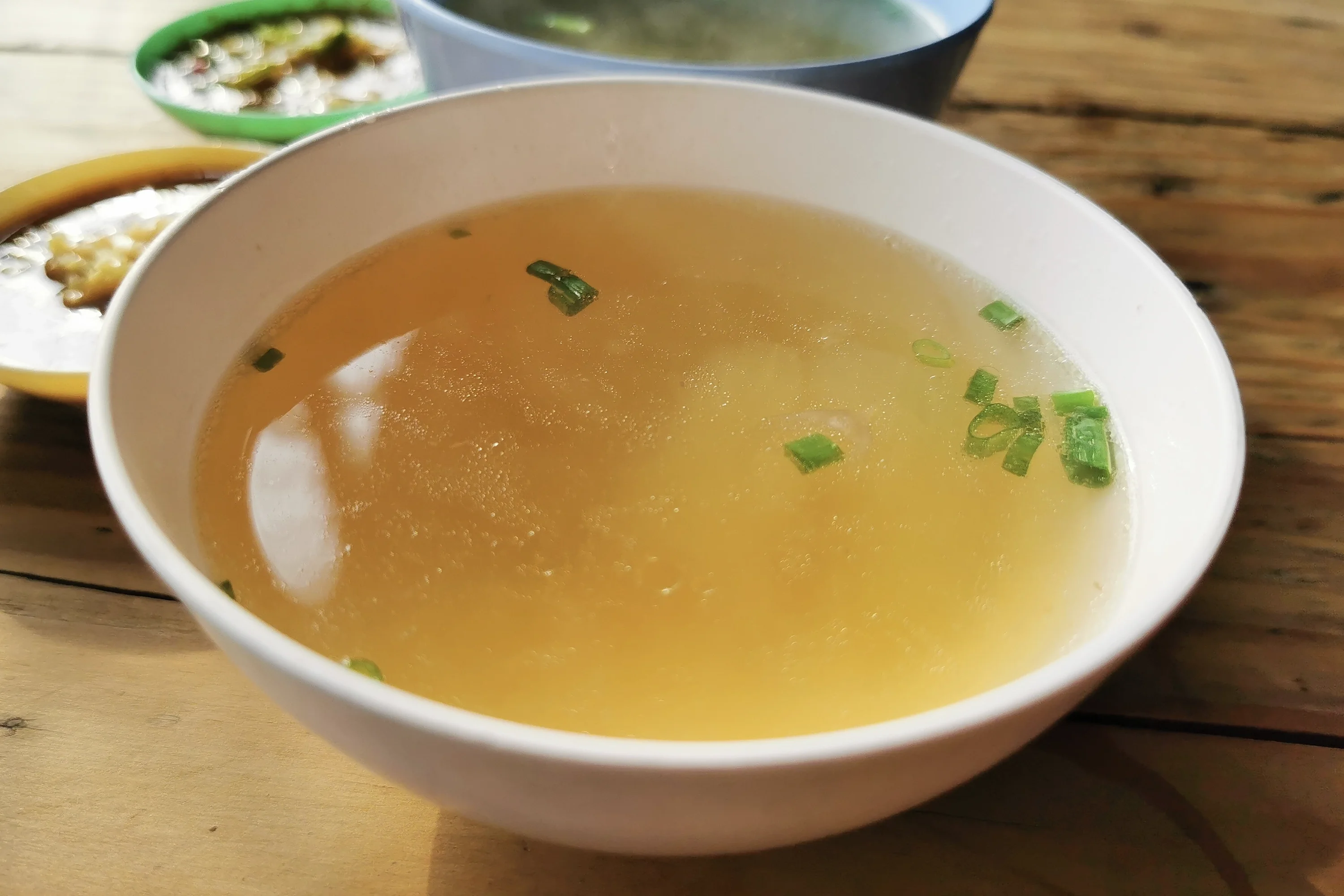 How Does Bone Broth Heal The Gut? 7 Benefits